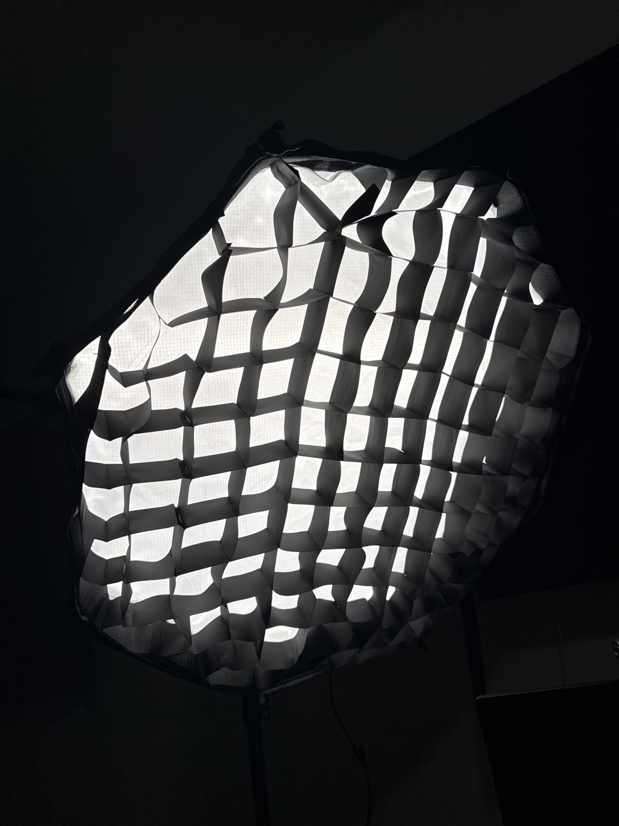 amaran Halo 100x Portable Video Light,100W Bi-Color COB Light customer photo 1