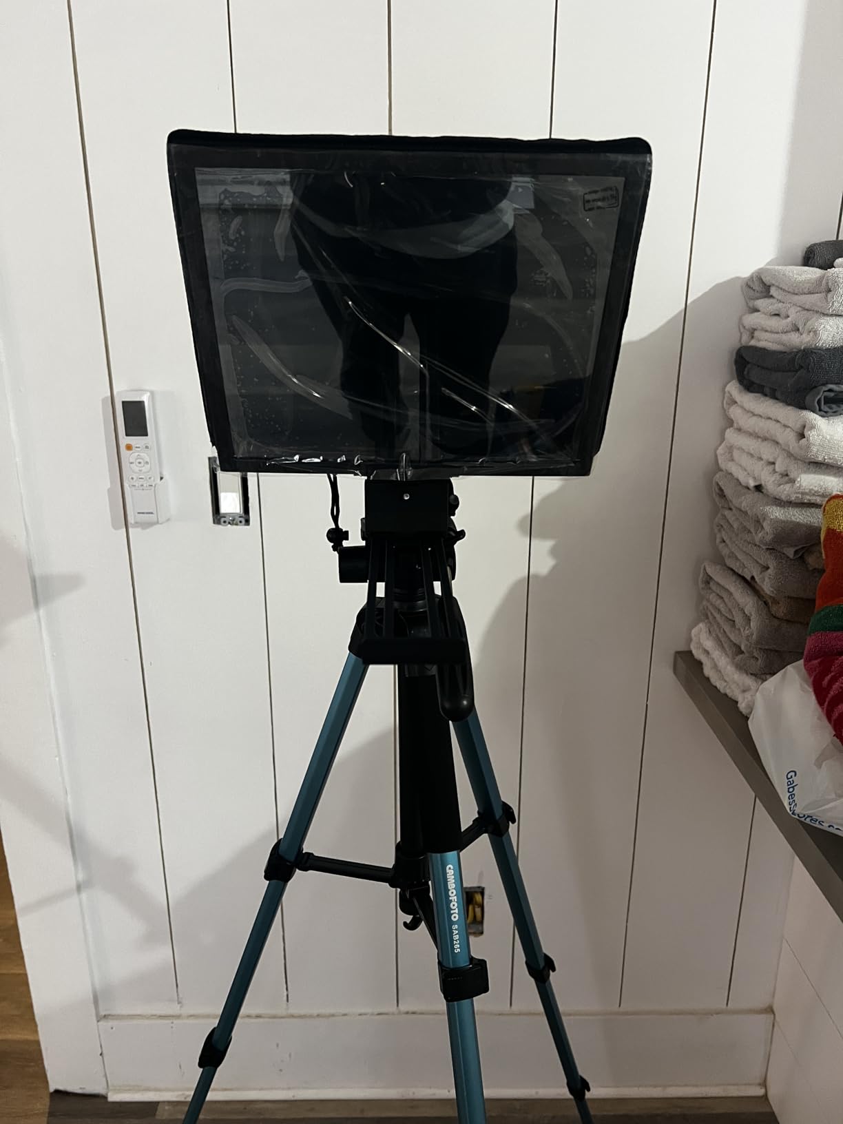 NEEWER X11 2 in 1 Teleprompter 11