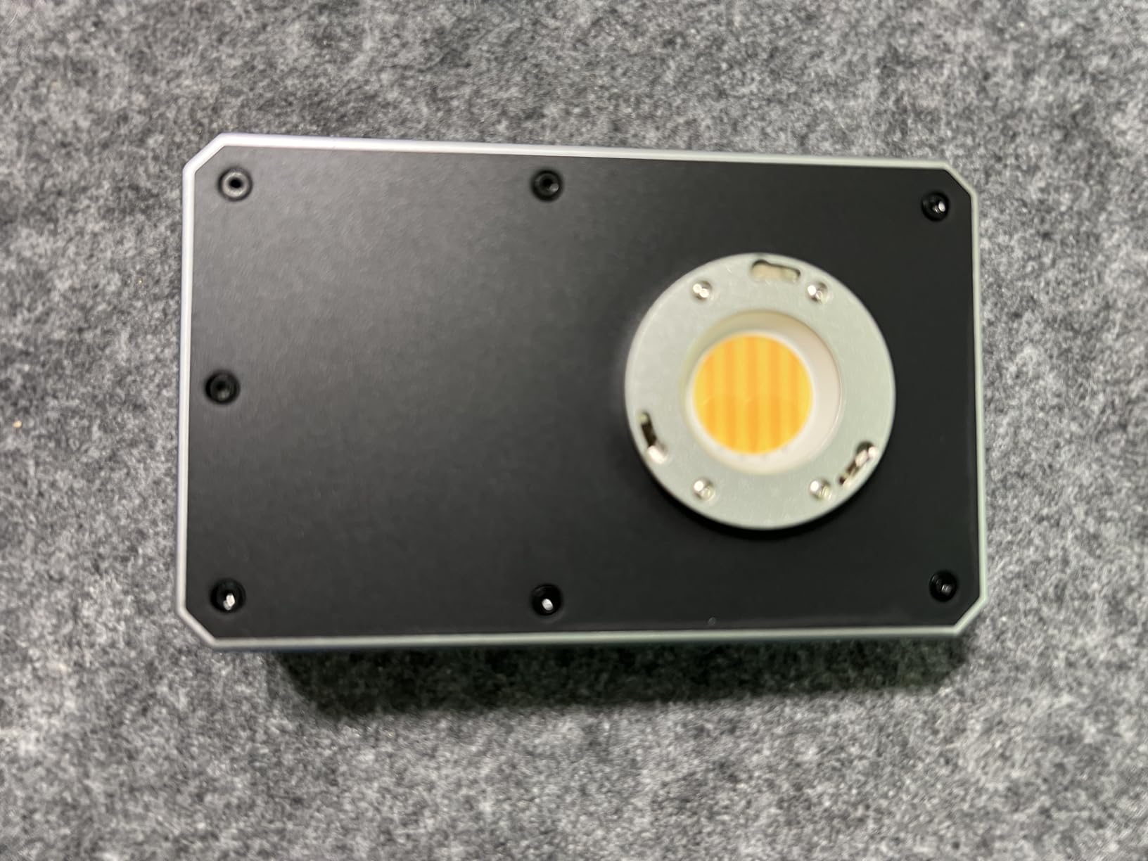 NEEWER 100W Ultra Compact LED Video Light APP/Panel Control, Pocket Size Bi Color COB Continuous Output Lighting with 4 Dimming Curves/2700K-6500K/CRI96+ for Studio Photography Recording, FS100B customer photo 2