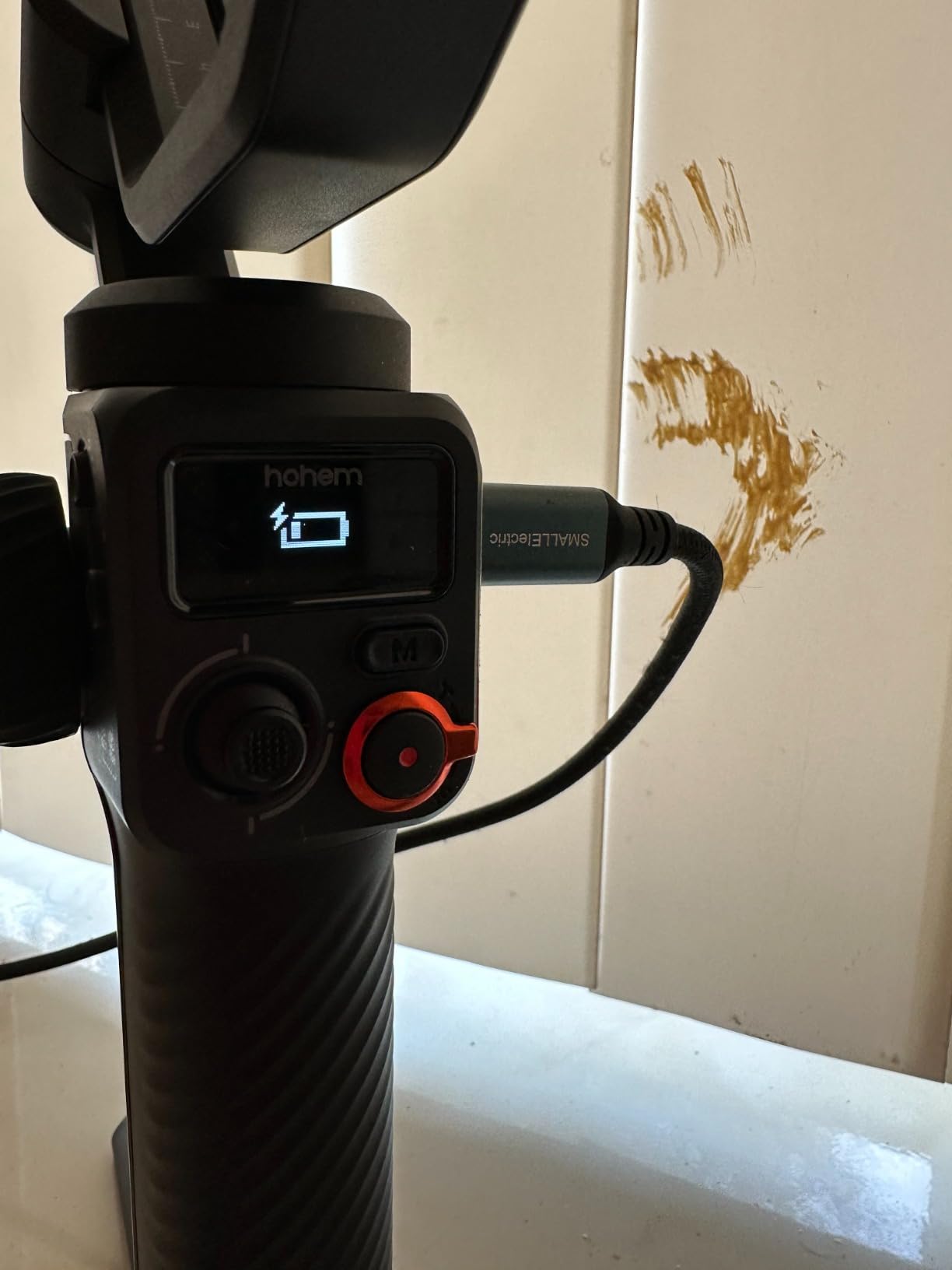 hohem iSteady X3 Gimbal Stabilizer with Remote, Fill Light & Tripod, Gray | Detachable Remote, iSteady 8.0 Anti-Shake, Tripod & Extendable Rod, Magnetic Fill Light, AI Tracking, Foldable 0.93lb Design customer photo 2