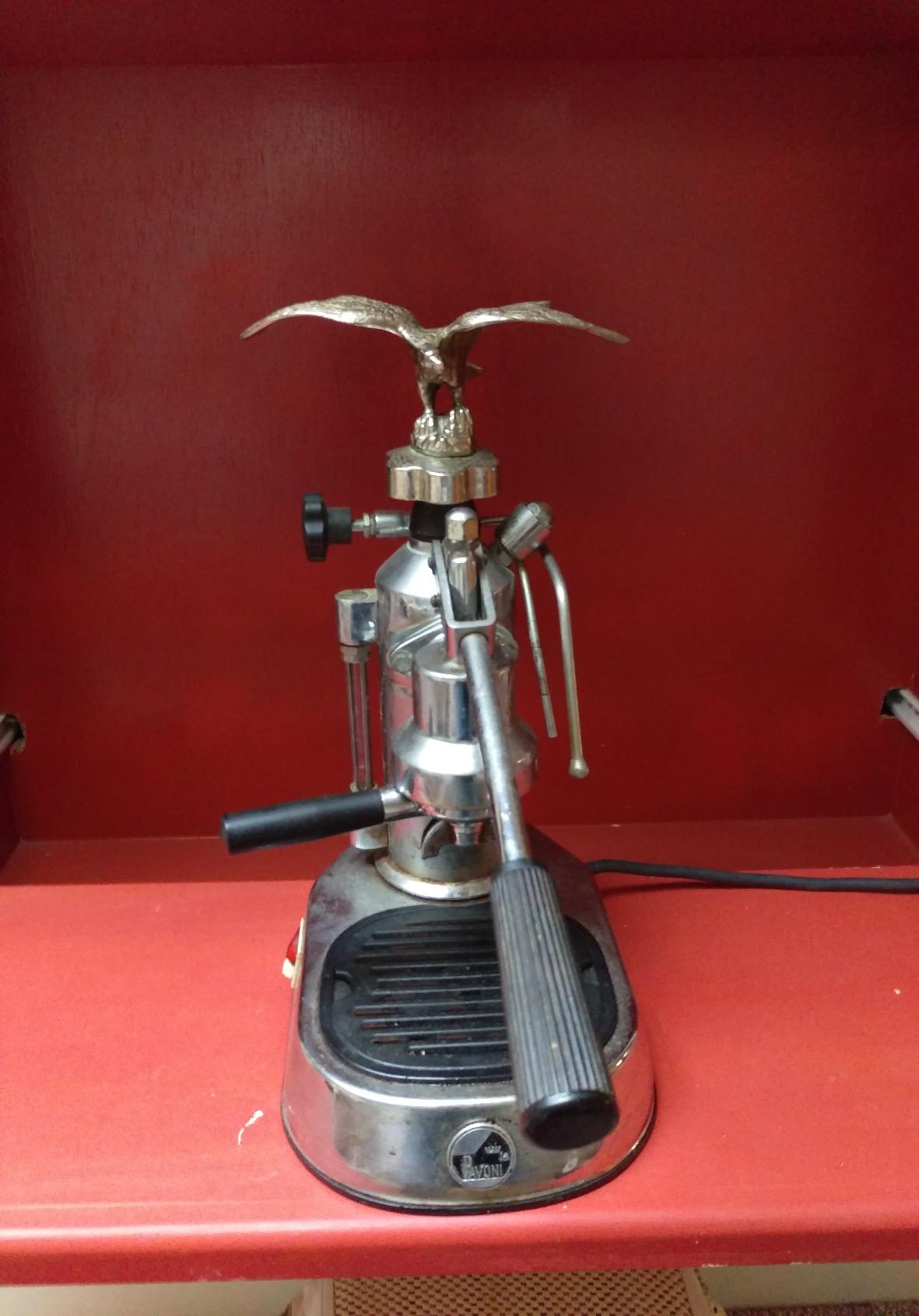 La Pavoni EPC-8 Europiccola Lever Style Espresso Machine – Chrome & Silver – Manual Espresso Maker - 0.8 L Water Capacity, Authentic Italian Craftsmanship for Home Use customer photo 1