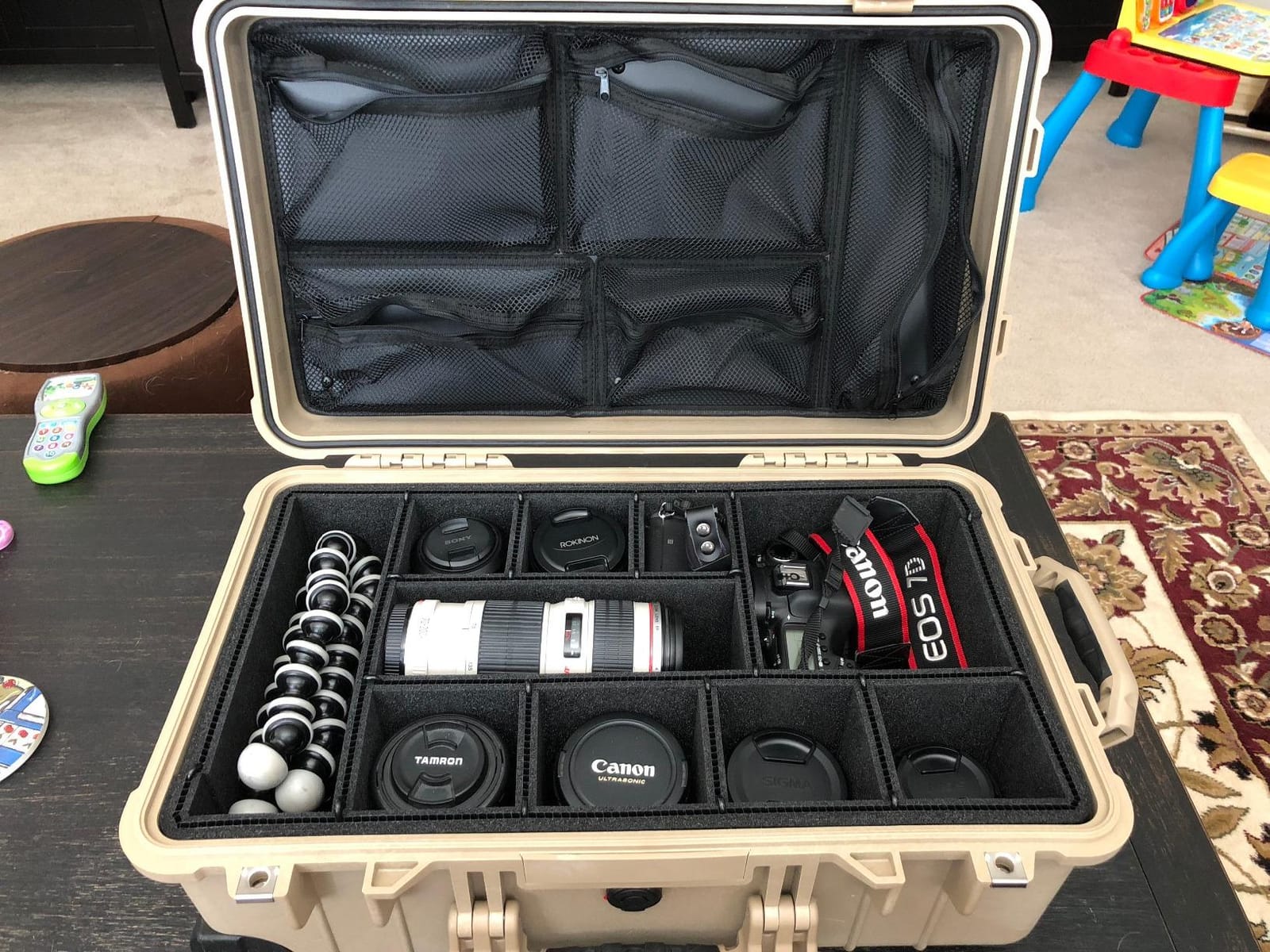 Pelican 1510 Case with Foam (Black) customer photo 1