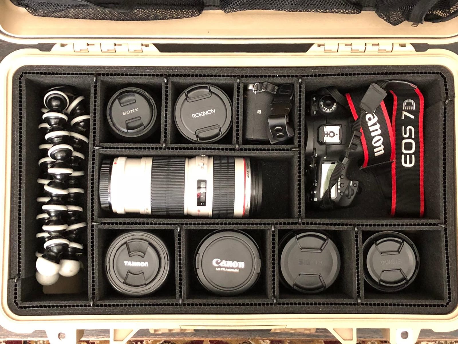 Pelican 1510 Case with Foam (Black) customer photo 2