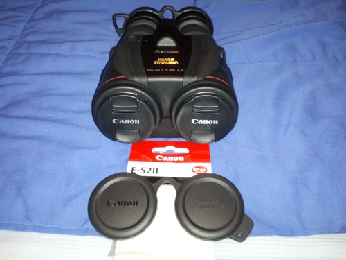 Canon 10x42 L is WP Image Stabilized Binoculars customer photo 1