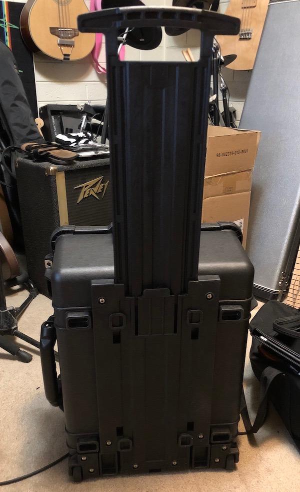 Pelican 1560 Camera Case With Foam (Yellow) customer photo 2