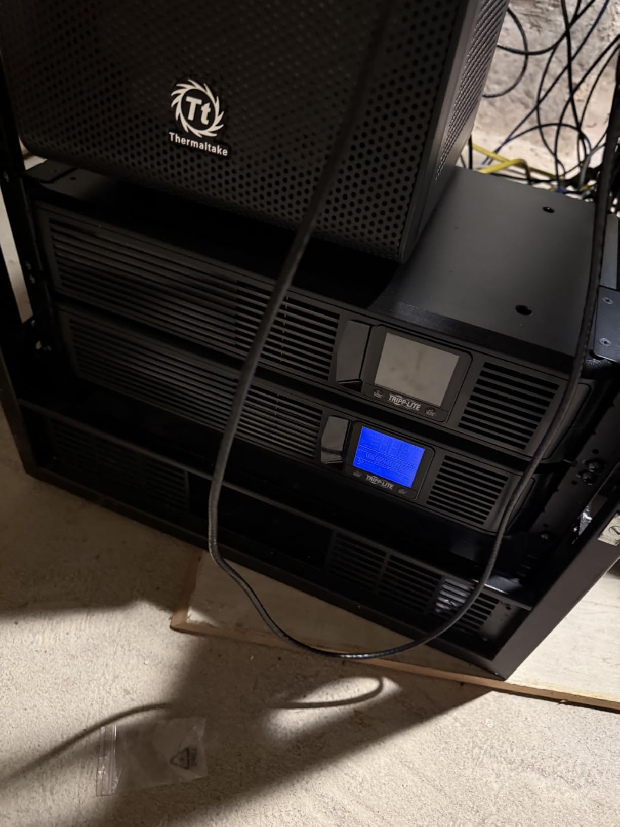 Eaton Tripp Lite SMART1500LCD 1500VA 2U Rack Mount UPS 900W Battery Backup | 8 Outlets, Replaceable Battery, AVR, 6ft Flat Plug Extension Cord customer photo 2