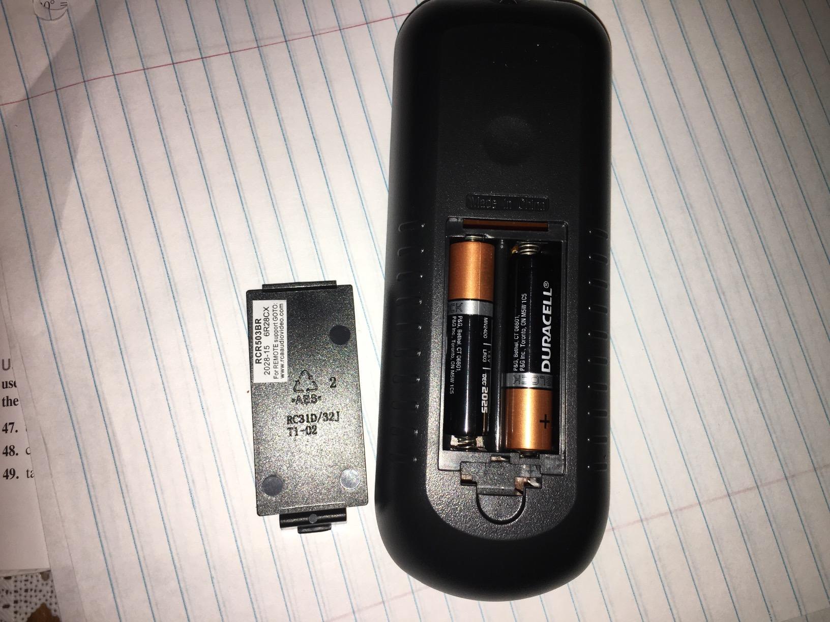 RCA 3-Device Palm-Sized Universal Remote, Long Range IR, Replaces Most Major Remote Brands, Designed for Comfort, RCR503BE customer photo 2
