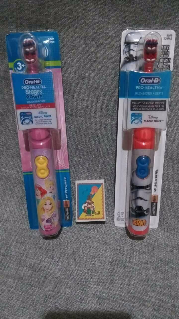 Oral-B Pro-Health Stages Disney Princess Battery Power Kids Electric Toothbrush (Packaging May Vary) customer photo 1