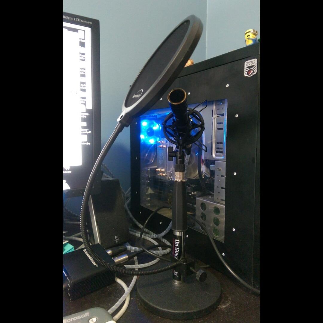 Pop Filter for Mic - 6-inch Diameter, Dual Layered Microphone Pop Screen for Studio Recording, Podcasts and Streaming - MPF-1 customer photo 1