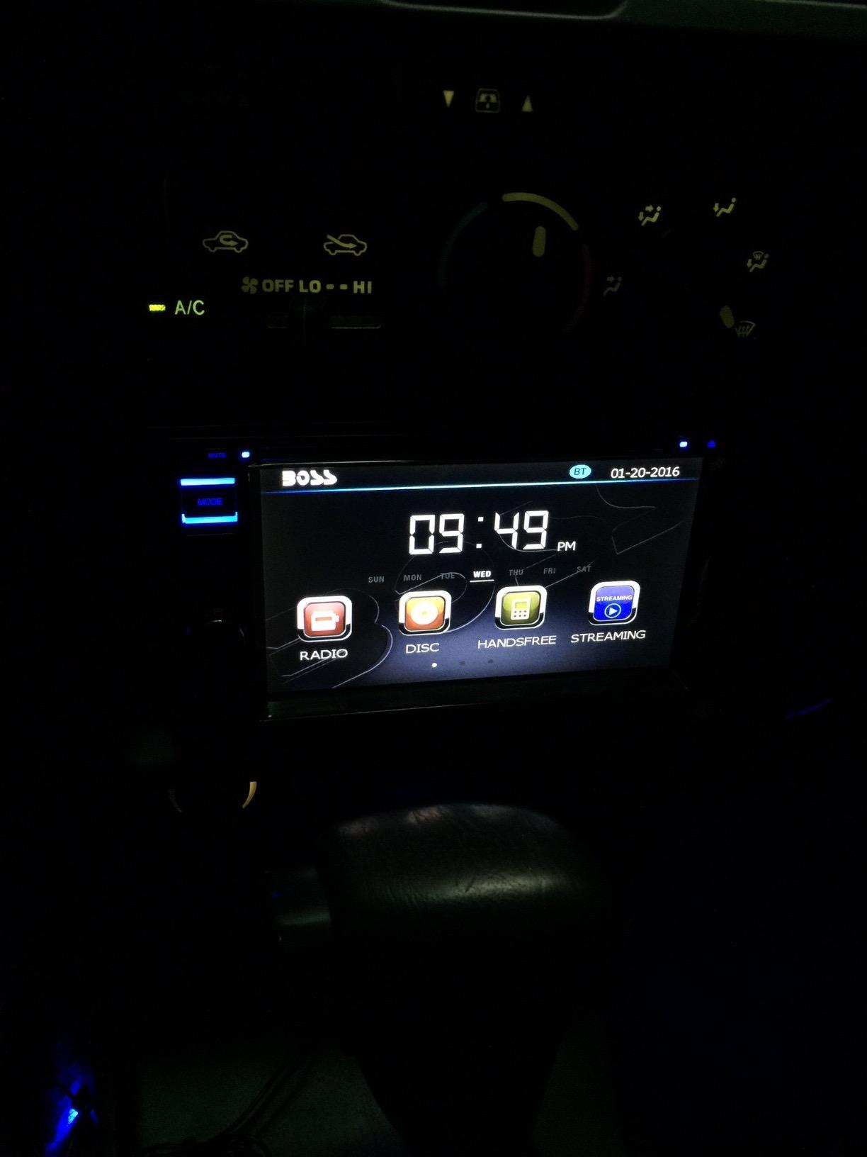BOSS Audio Systems BV9364B Double DIN 6.2 Inch Bluetooth Car Stereo, USB SD customer photo 1