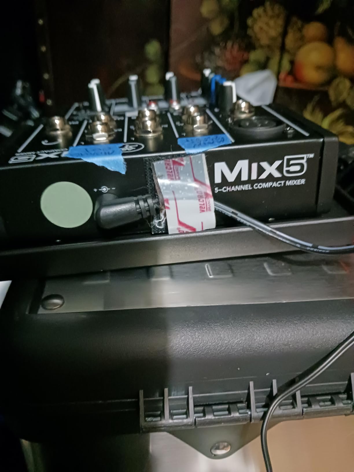 Mackie Mix5 5-Channel Compact Mixer, Black customer photo 1