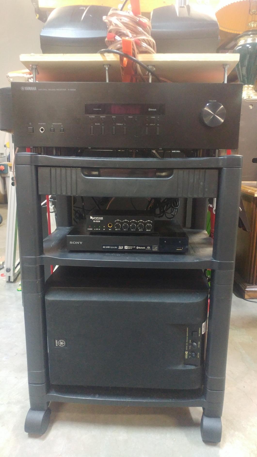 YAMAHA R-S202BL Stereo Receiver customer photo 1