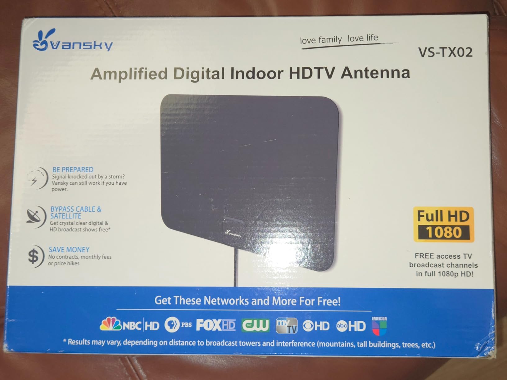 TV Antenna Indoor, Digital Amplified Indoor HDTV Antenna, 1080p VHF UHF Television Local Channels Detachable Signal Amplifier and 16.5ft Long Coax Cable customer photo 2
