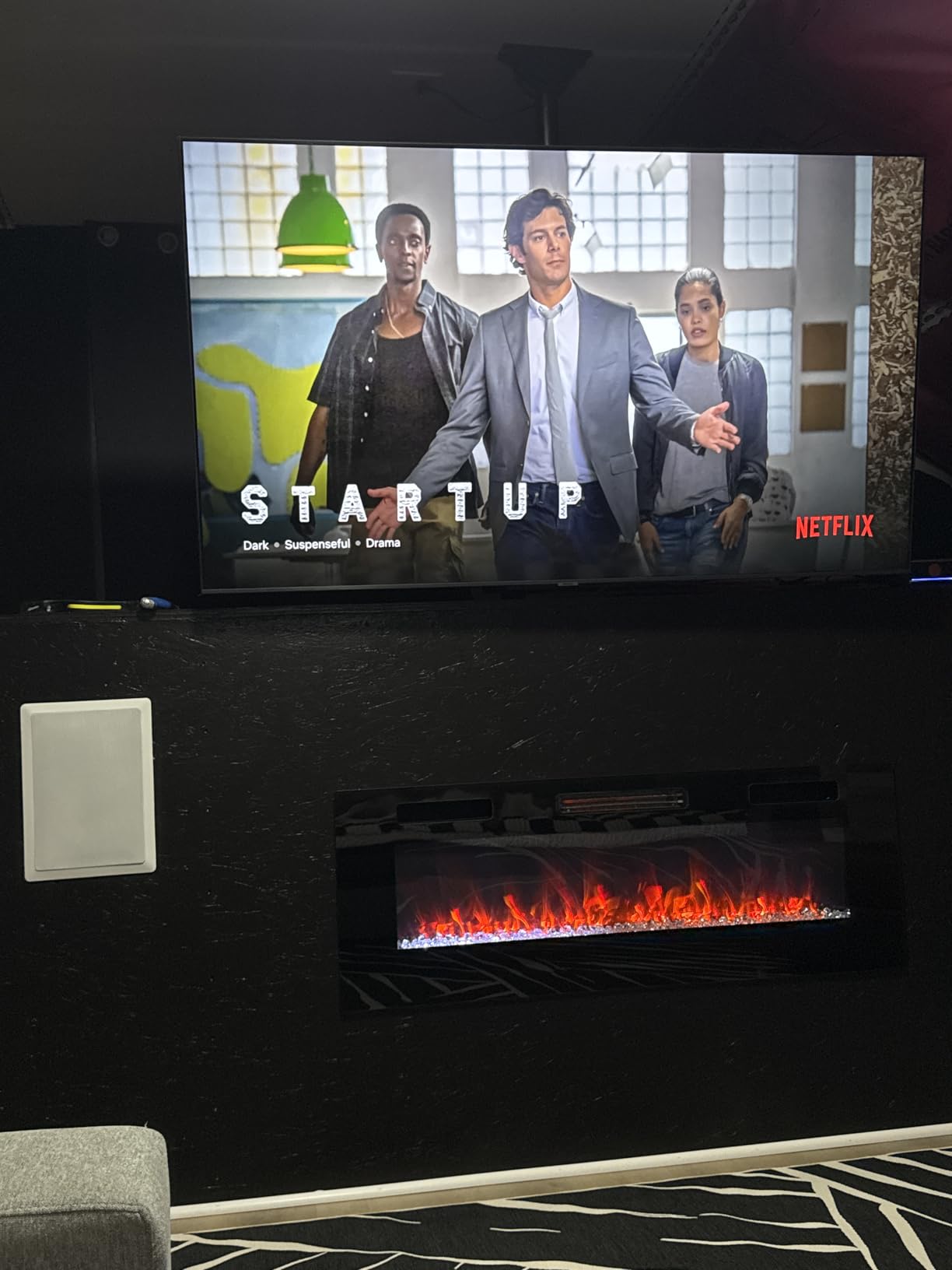 Mount-It! TV Ceiling Mount, 32-75