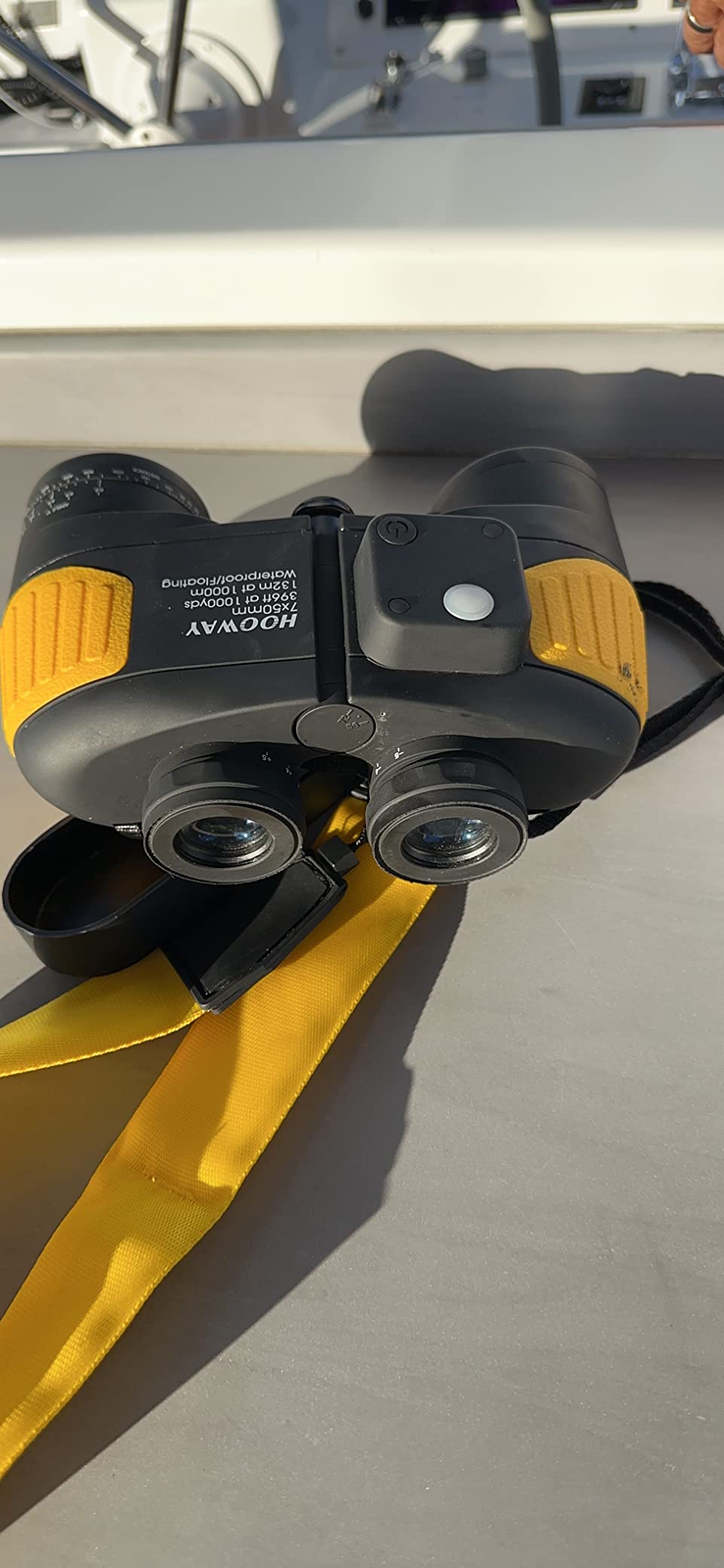 Hooway 7x50 Waterproof Fogproof Military Marine Binoculars w/Internal Rangefinder & Compass for Navigation,Boating,Fishing,and More customer photo 1