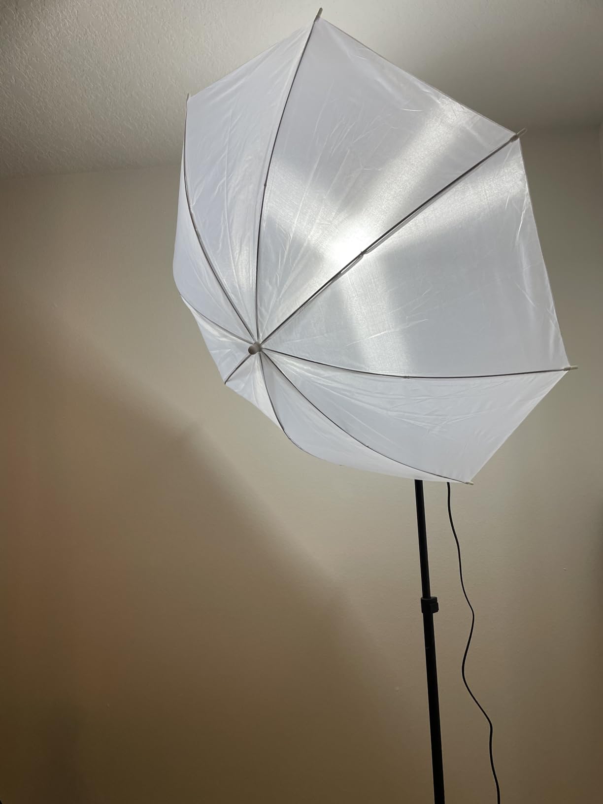 EMART Photography Umbrella, 400W 5500K Lighting kit for Vedio, Studio-2Pack customer photo 2