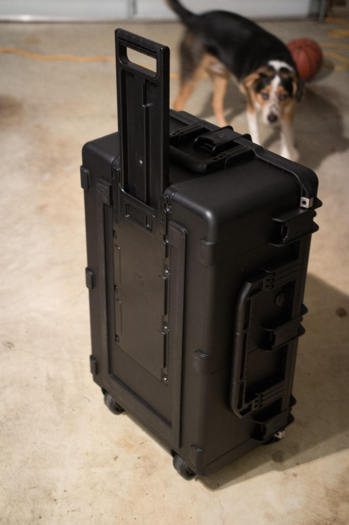 SKB iSeries Waterproof Hard Case Ultimate Camera Equipment and Gear Protection with Think Tank Dividers and Nylex Foam Insert, Black customer photo 2