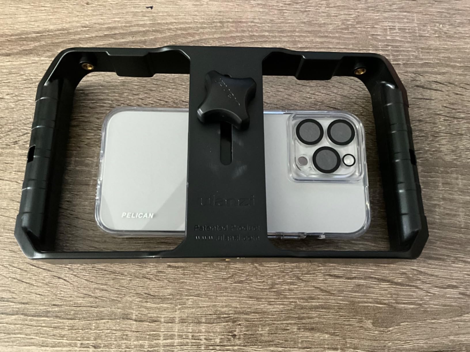 Ulanzi U Rig Pro Video Rig for iPhone, Phone Stabilizer Rig w Triple Cold Shoe Mount,Phone Tripod Mount for iPhone 16 15 14 13 12 11 Pro Max XS Max X 8 plus OnePlus 7 Pro Samsung Google Pixel Vlogging customer photo 1