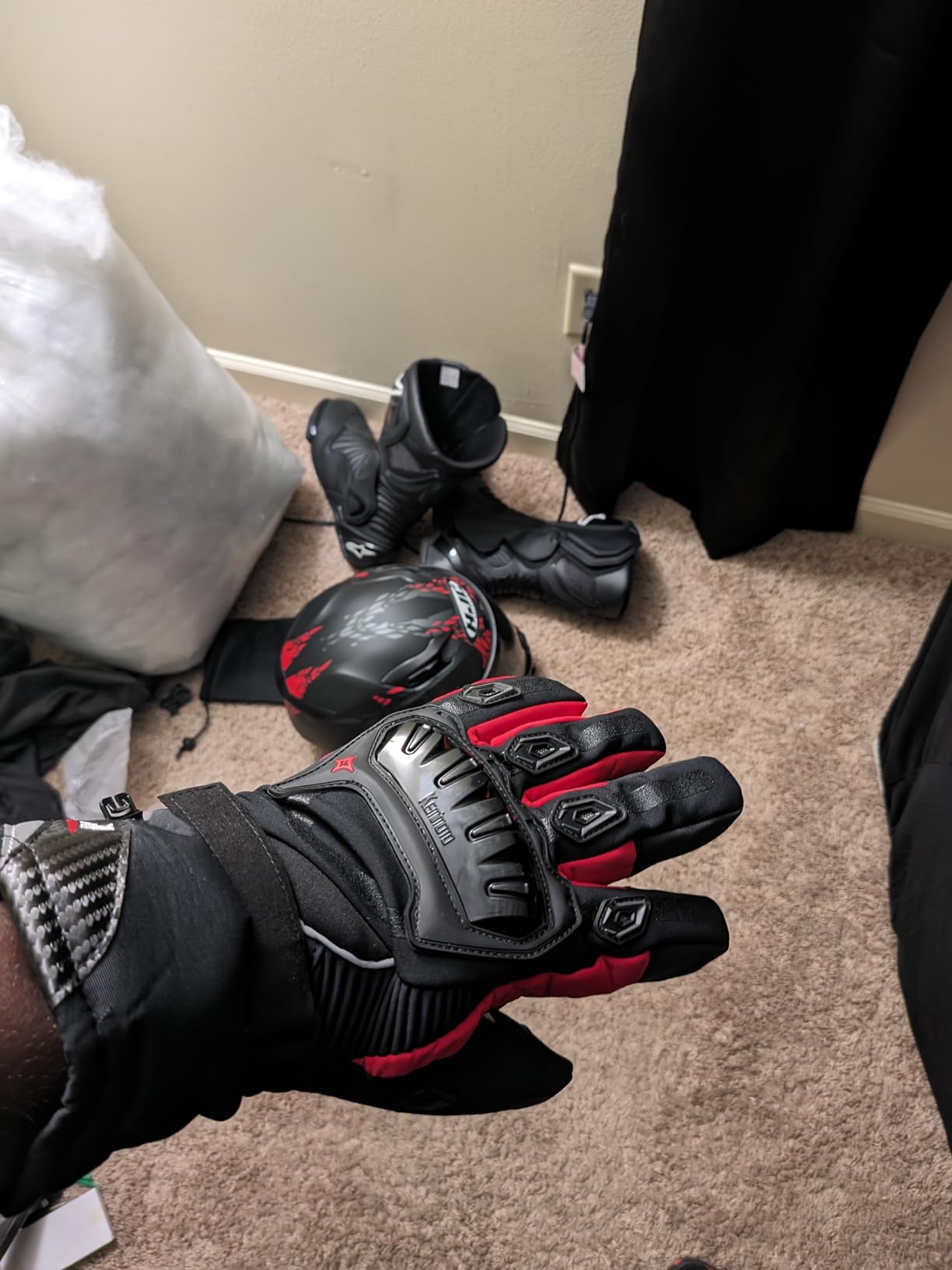 KEMIMOTO Winter Motorcycle Gloves, CE Certified (EN 13594), Waterproof Rainproof Touchscreen Gloves with PVC Armor for ATV UTV Snowmobile, Black L customer photo 2