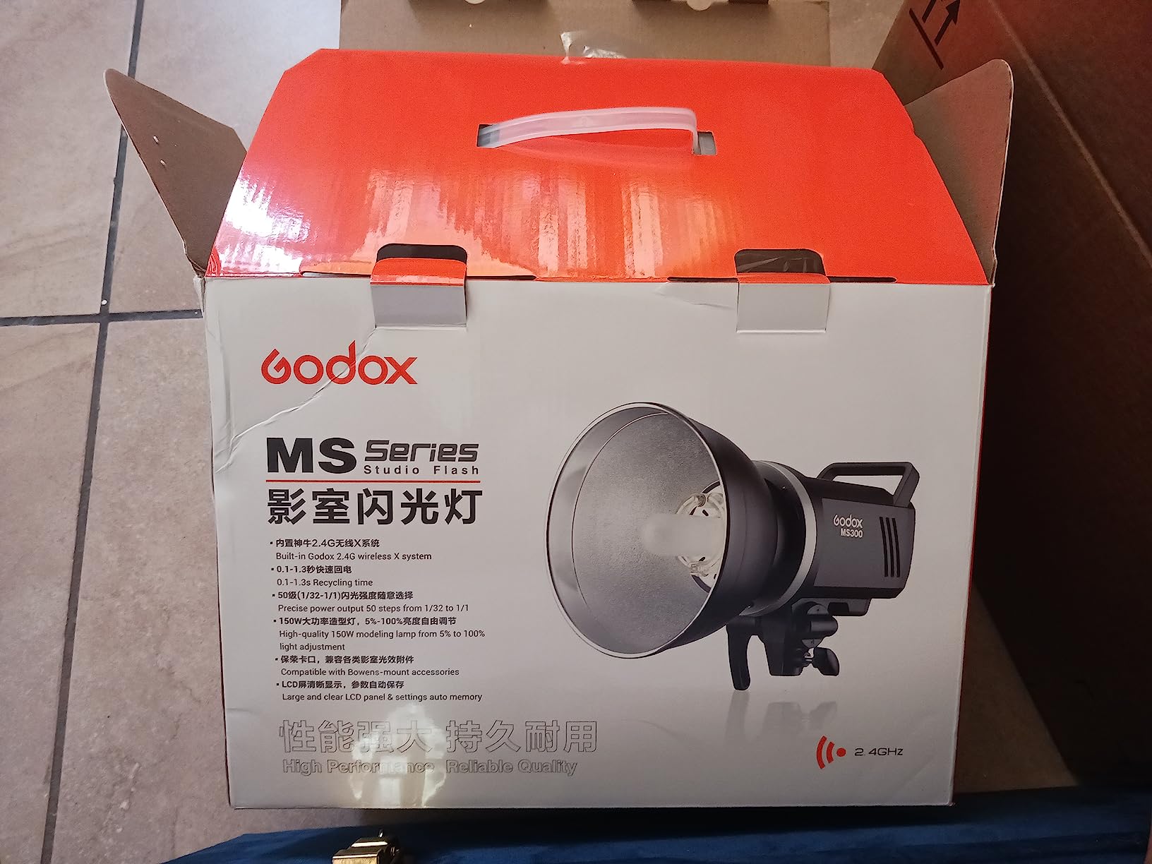 Godox MS300 Compact Studio Flash 300W 2.4G Wireless Monolight with 150W Modeling Lamp,Outstanding Power Output Stability,Anti-Preflash,Bowens Mount,5600±200K CCT,0.1～1.8S Recycle Time customer photo 2