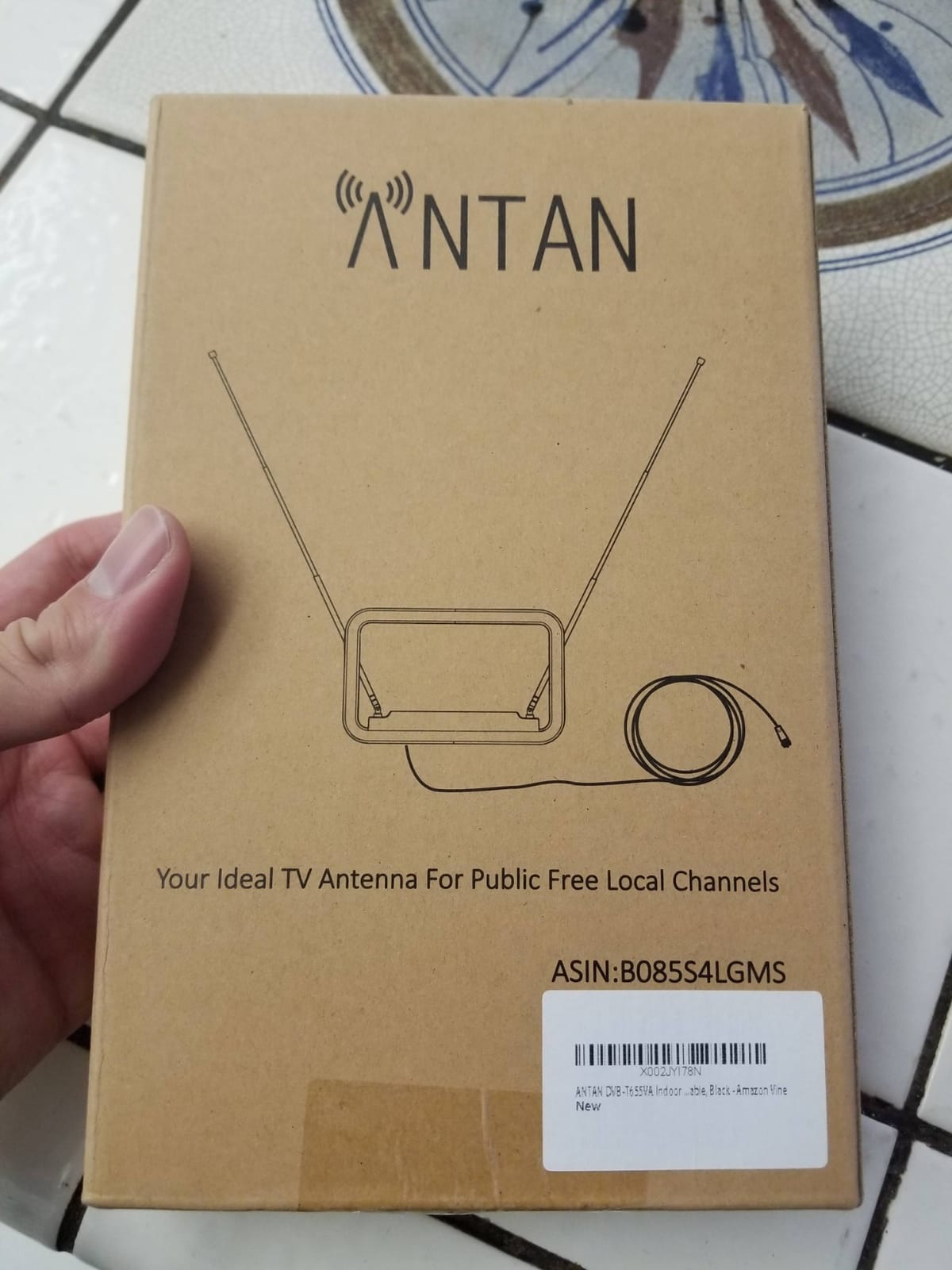 ANTAN DVB-T655VA Indoor TV Antenna 25-35 Miles Range -Support 8K 4K 1080P UHF VHF Freeview Channels with Longer 10ft Coaxial Cable, Black customer photo 2