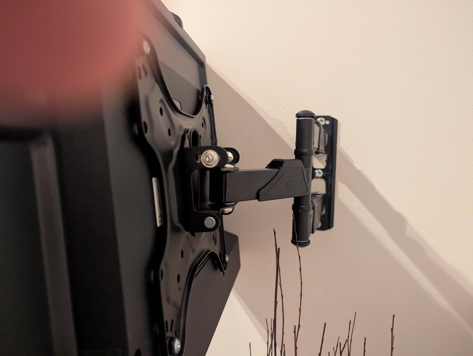 ELIVED Full Motion TV Wall Mount for 26-60