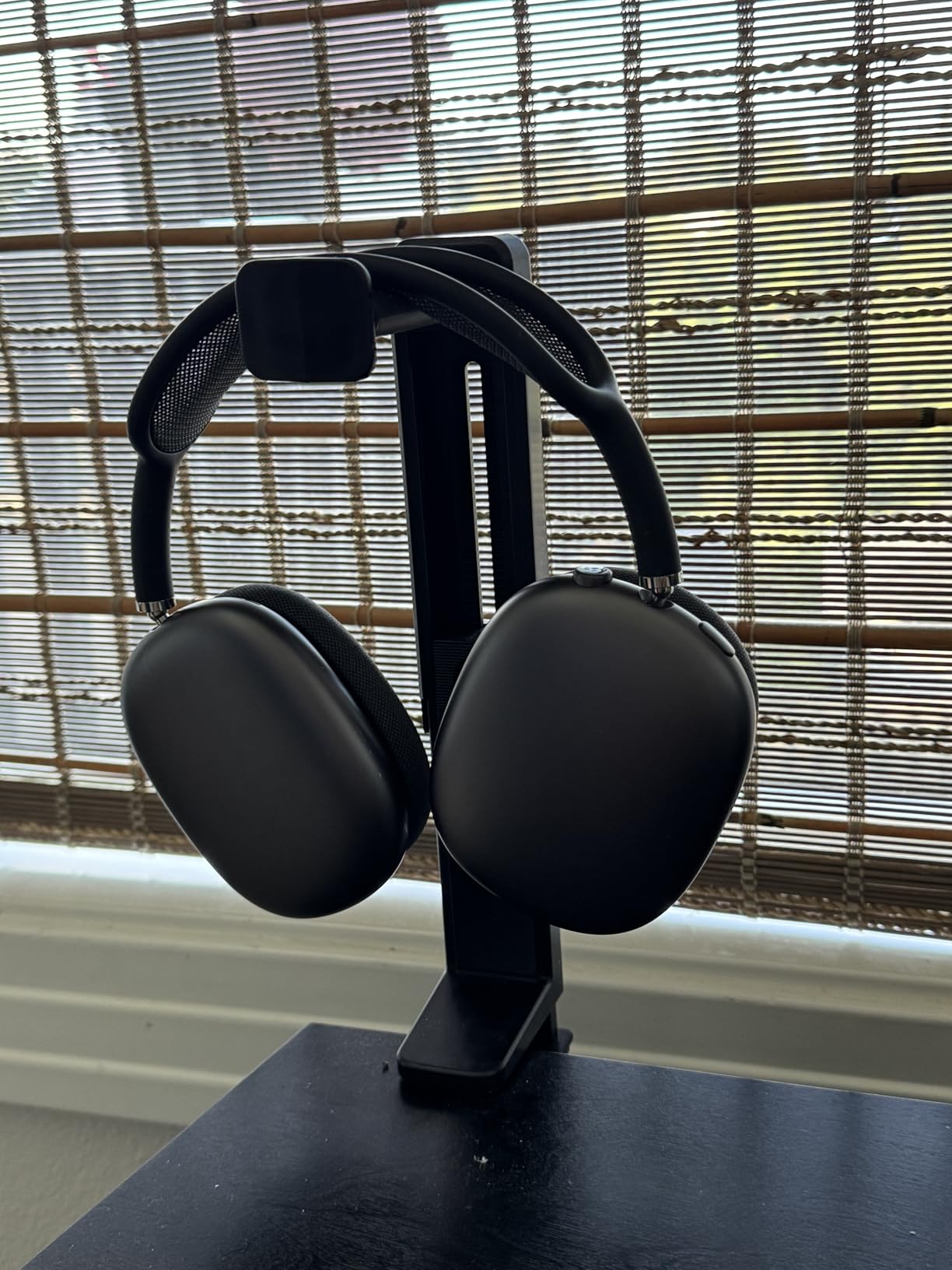 NEETTO HS906 Headphone Stand & Hanger 2 in 1, Above & Under Desk customer photo 1