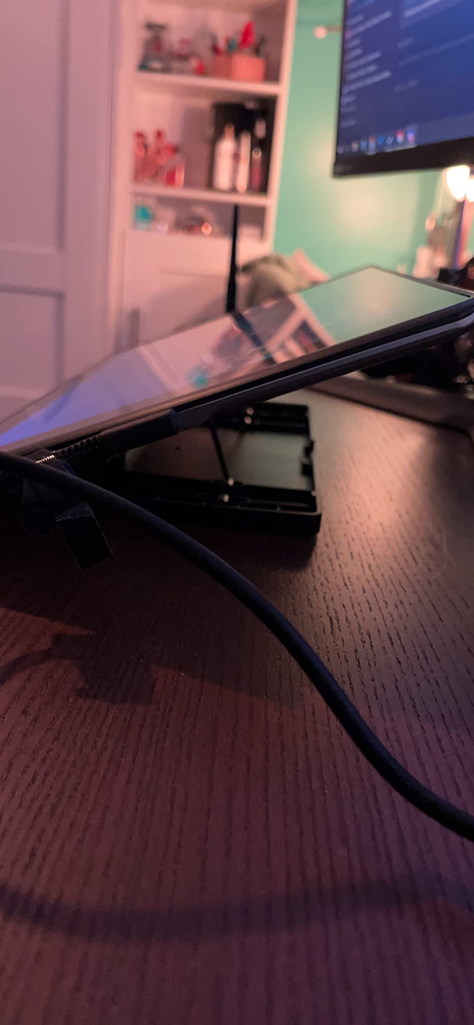 HUION Adjustable Drawing Tablet Stand ST300 Foldable Pen Display Stand | Suitable for Kamvas 13 (Gen 3)/16 (Gen 3)/12/13/16(2021), Kamvas Pro 12/13/16 customer photo 1