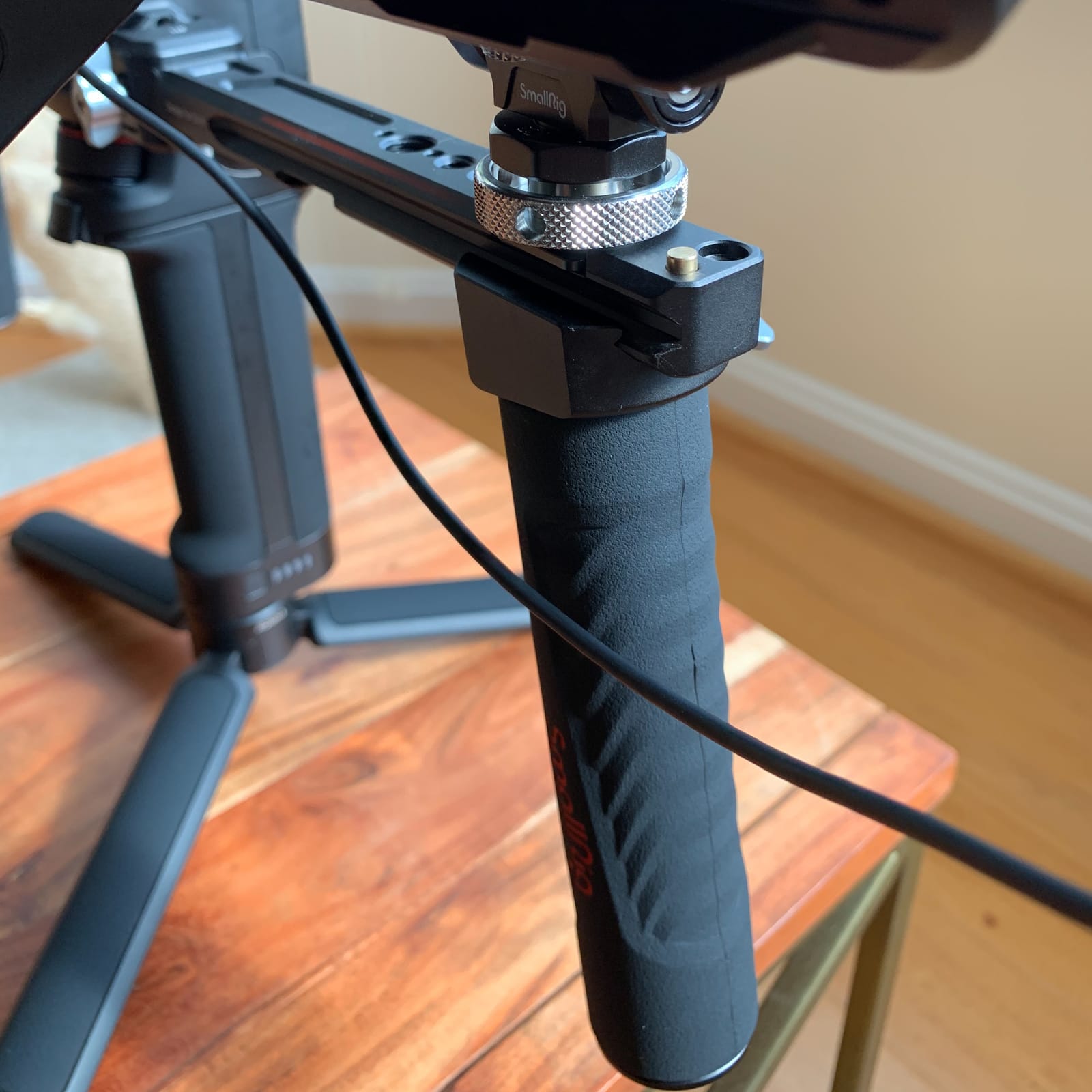 SMALLRIG Dual Handle Handgrip for DJI RS 5/ RS 4 /RS 4 Pro/RS 3/ RS 3 Pro customer photo 1