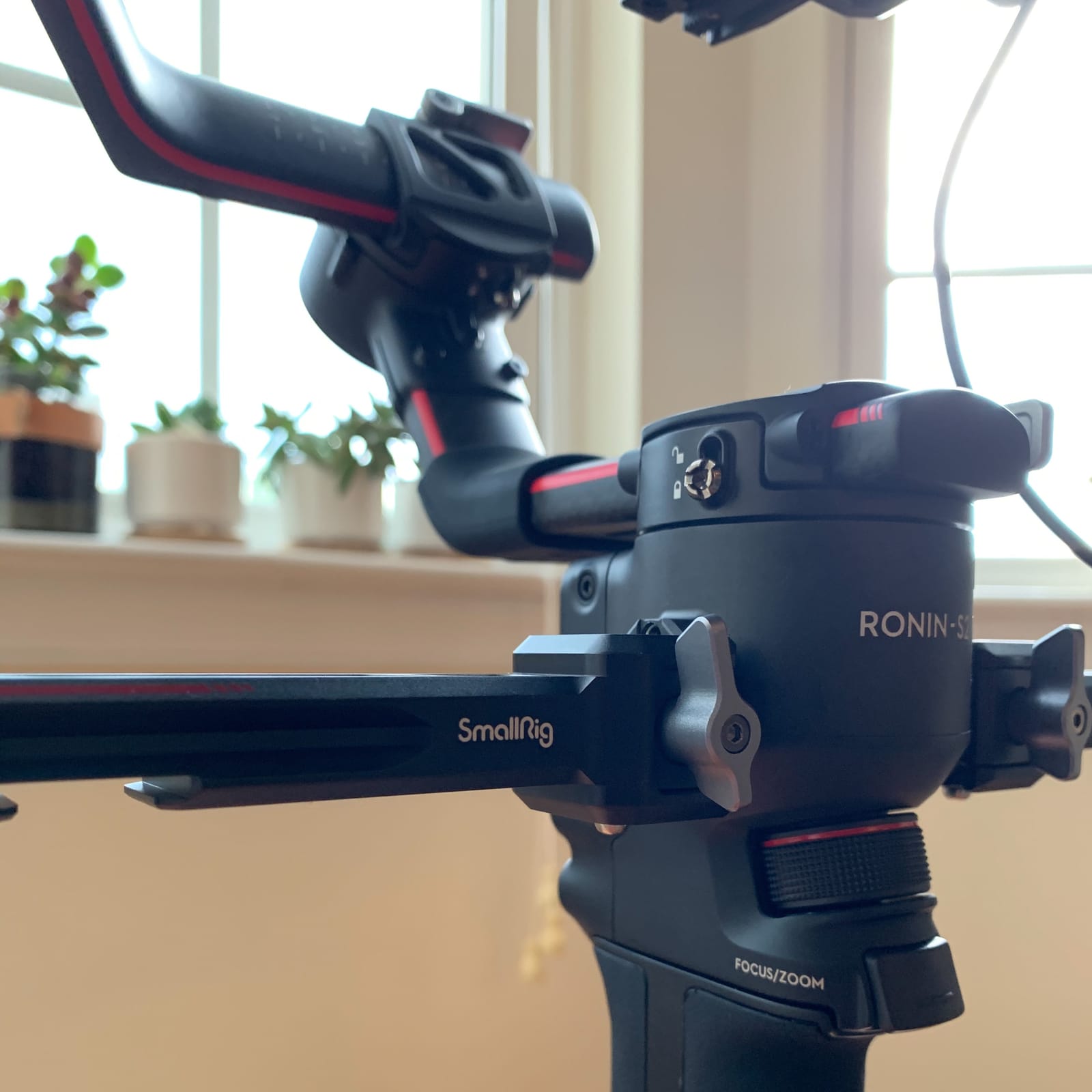 SMALLRIG Dual Handle Handgrip for DJI RS 5/ RS 4 /RS 4 Pro/RS 3/ RS 3 Pro customer photo 2