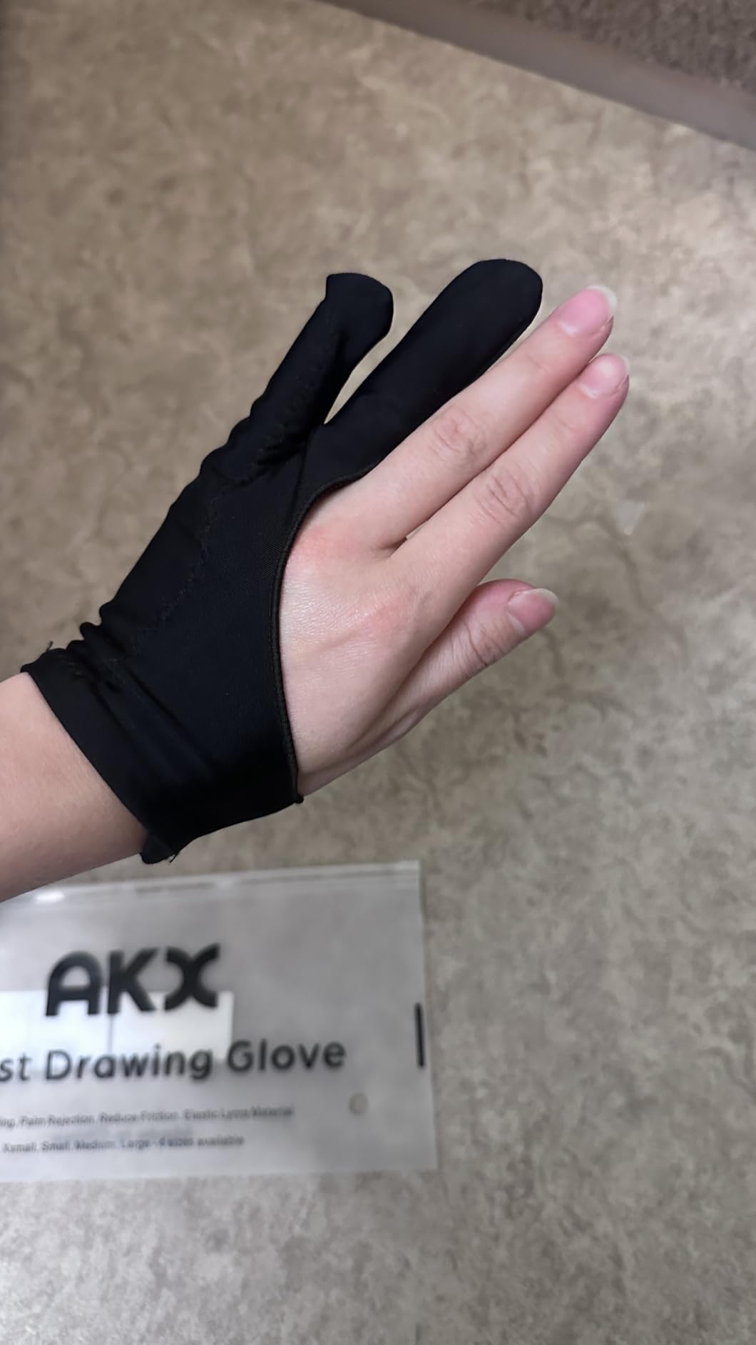 AKX Artist Glove, Palm Rejection Drawing Glove for Graphic Tablet, iPad - Smudge Guard, 2-Finger, Good for Left and Right Hand (Black, Small, 2 Pack) customer photo 2