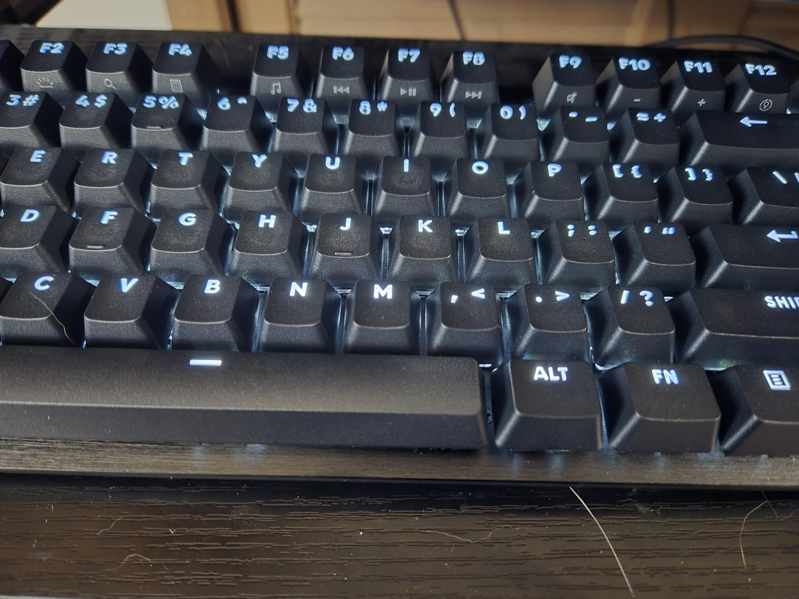 Logitech G413 SE Full-Size Mechanical Gaming Keyboard - Black customer photo 1