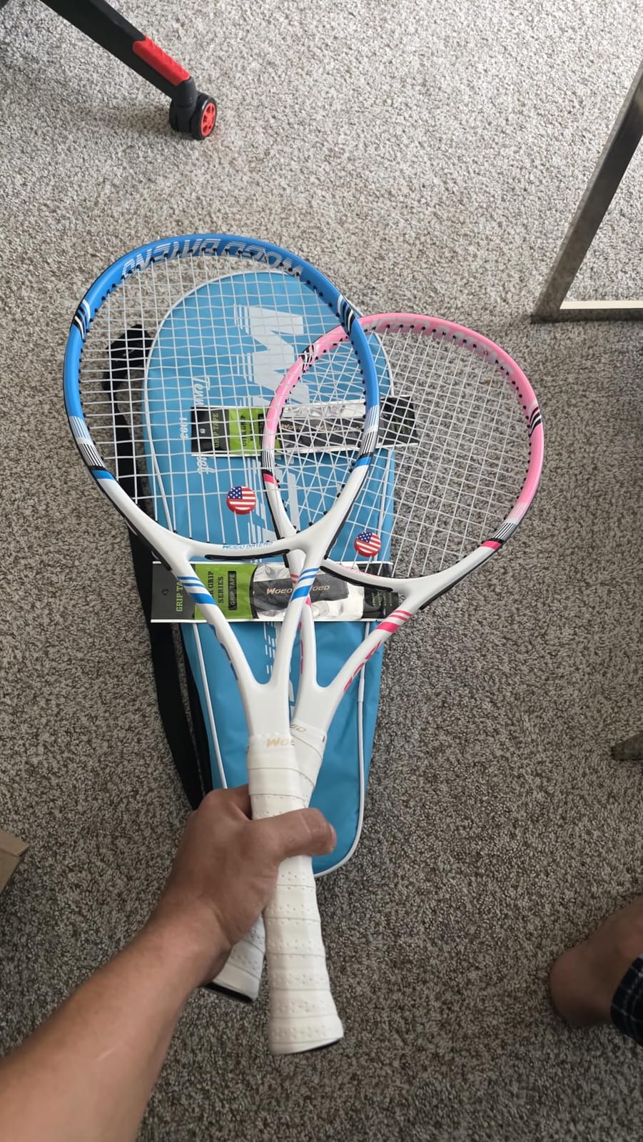 Pro Tennis Racket for Adults, 2 Player 27 inch Speed Tennis Racquet Acceptable for Beginner and Professional with 3 Tennis Balls, 2 Vibration Dampes, 2 Overgrips, Tennis Bag customer photo 1