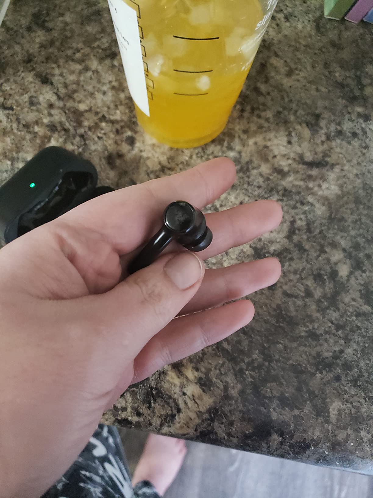 Razer Hammerhead True Wireless (2nd Gen) Bluetooth Gaming Earbuds: Chroma RGB Lighting -60ms Low-Latency- Active Noise Cancellation - Dual Environmental Noise Cancelling Microphones- Classic Black customer photo 1