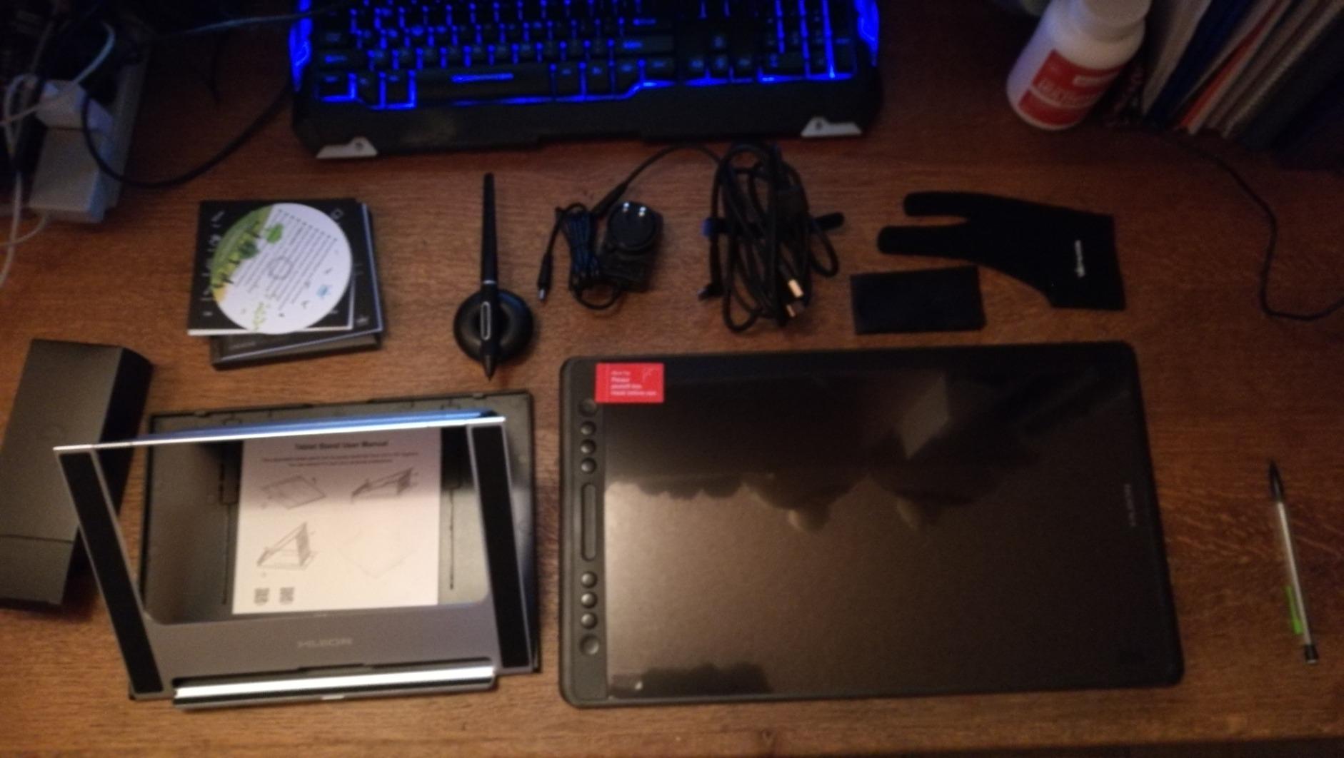 HUION Kamvas Pro 13 (2.5K) QHD+ Drawing Tablet with Screen, 13.3