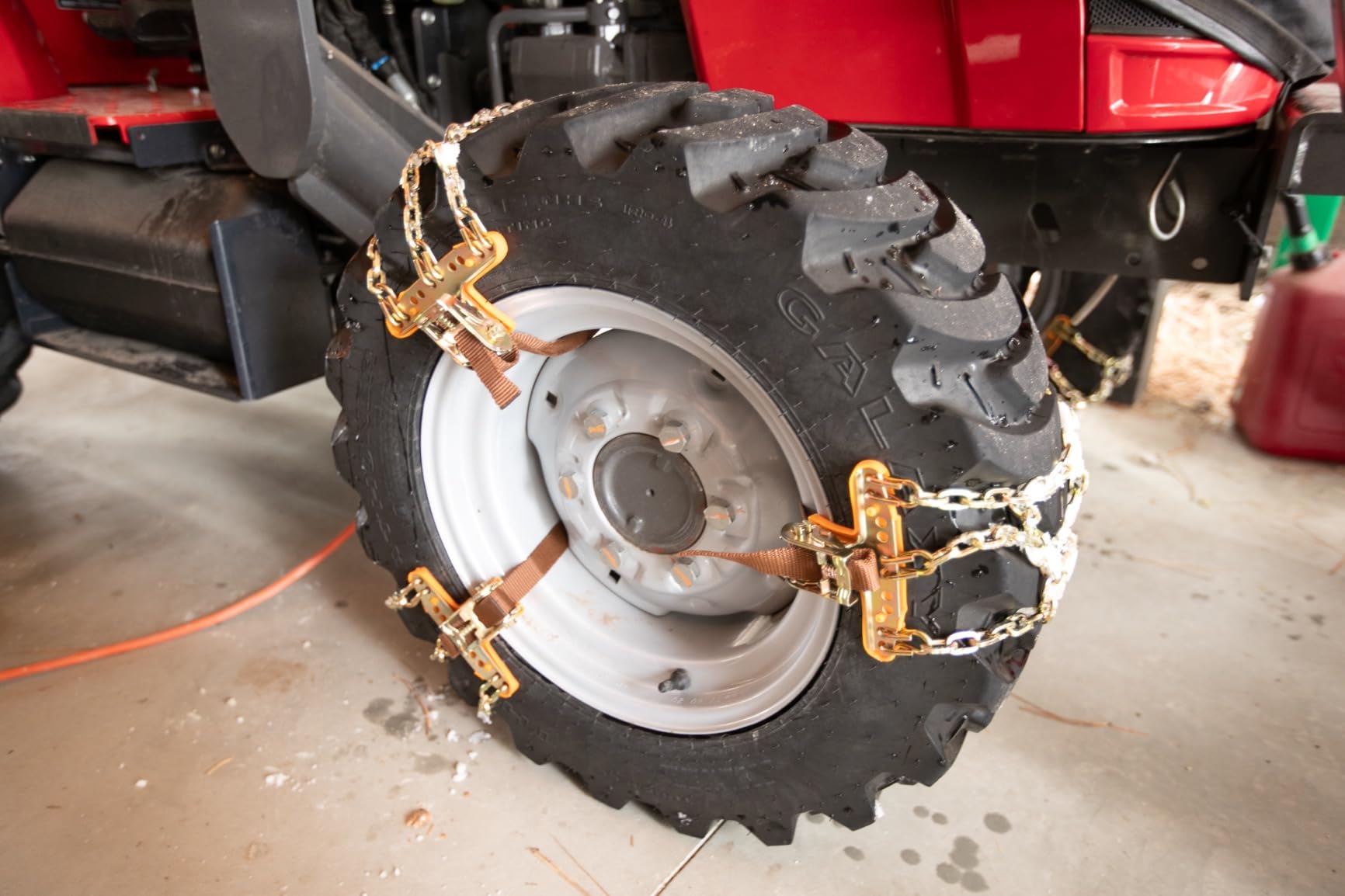 Emergency Snow Chains, Tire Chains with Thickened Manganese Steel for Car Truck SUV in Ice, Sand and Mud(8 Packs, Tire Width 195-235mm) customer photo 1