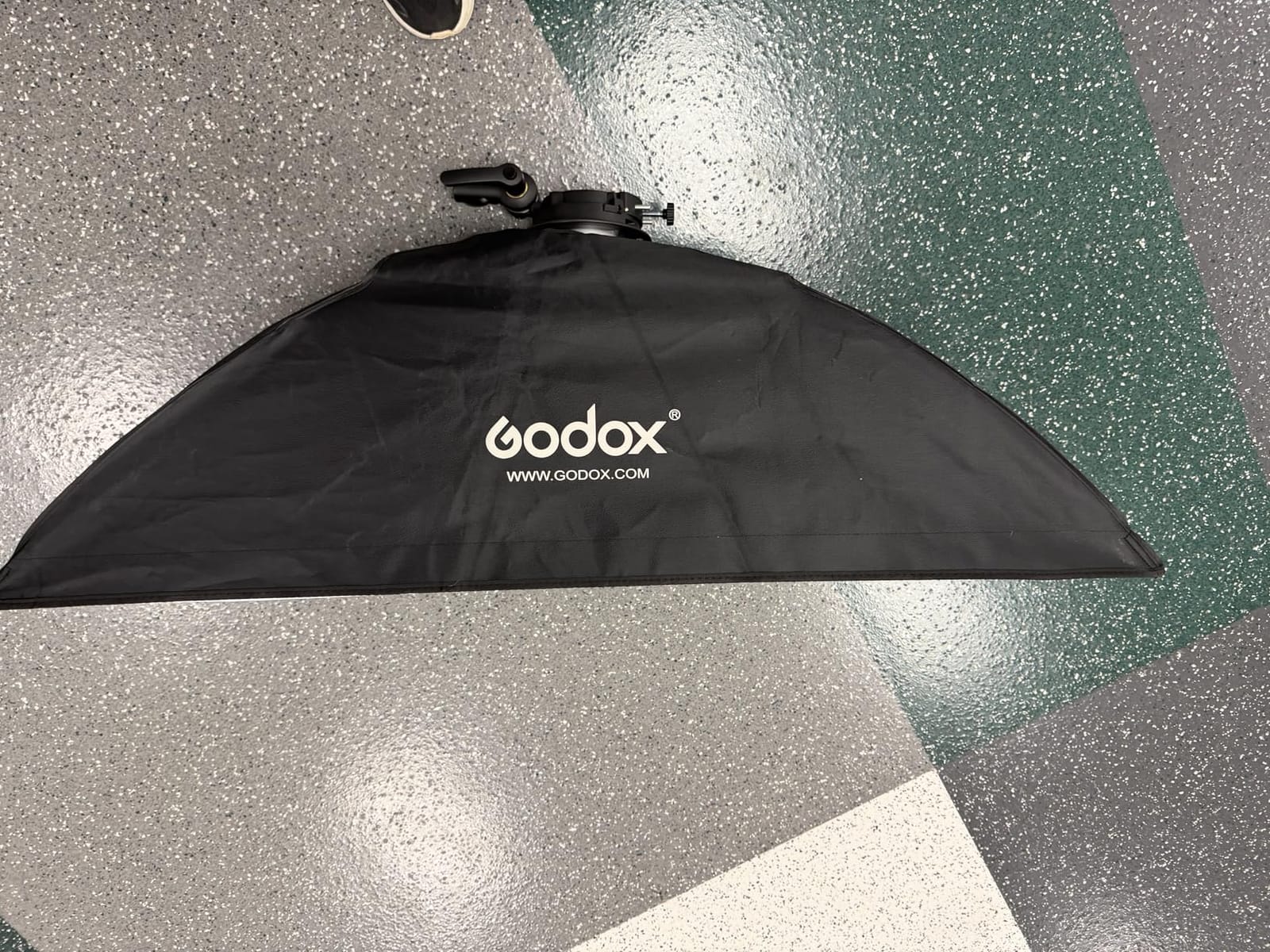 Godox 2PCS FW30x120cm/12 x47 Bowens Mount Strip Honeycomb Grid Softbox,Detachable Strip Soft Box with Bowens Mount Speedring,Curved Grid Softbox for Studio Strobe Flash Portrait Product Photography customer photo 2