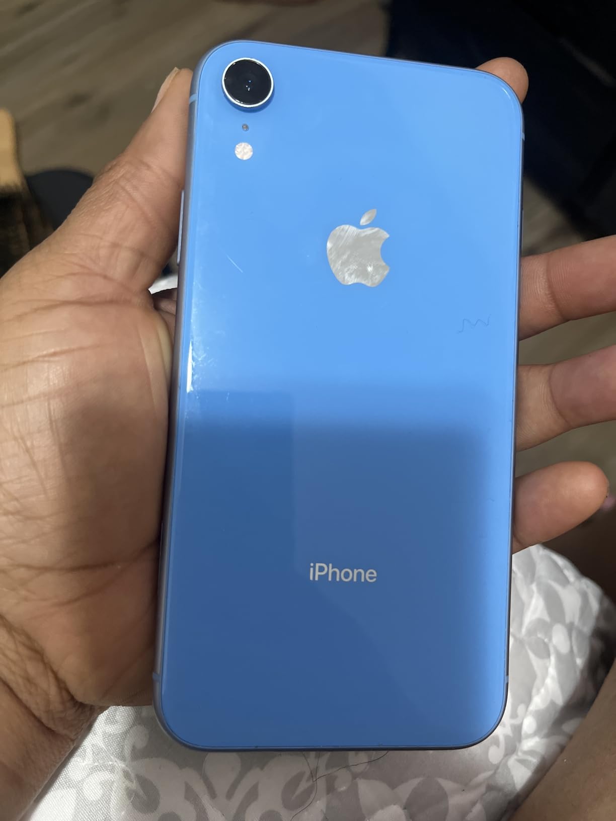 Apple iPhone XR, 256GB, Black - Unlocked (GSM Only) (Renewed) customer photo 2