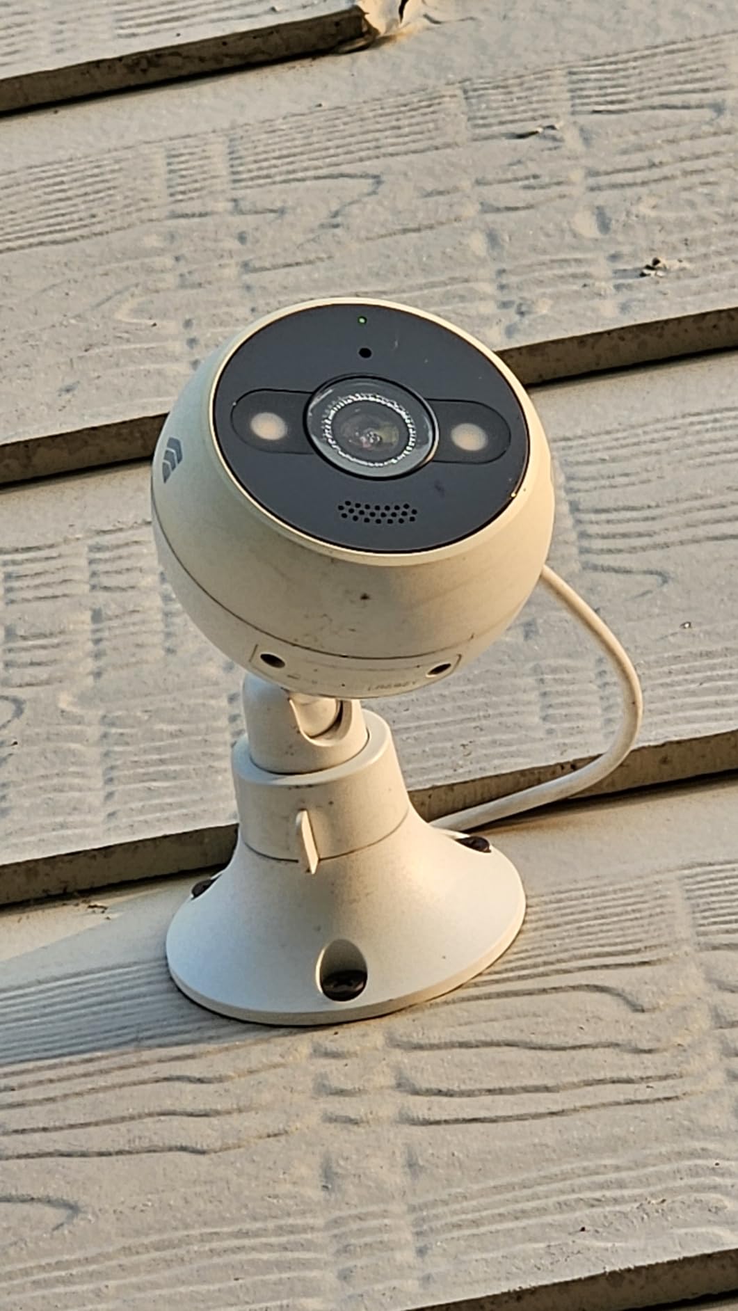 Kasa 2K+ Outdoor Wired Security Camera, KC420WS customer photo 1