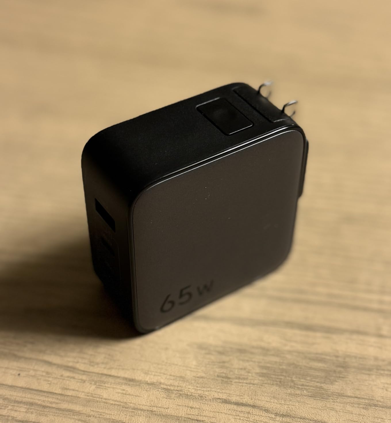 UGREEN 65W USB C Travel Adapter, 3-Port GaN International Charger customer photo 2