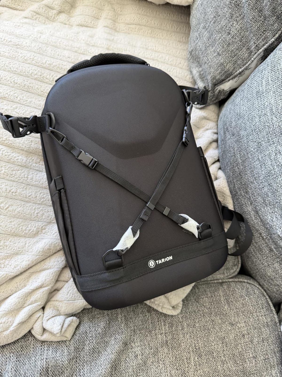 TARION Hard Shell Camera Backpack Bag for Photographers Compact 13L TRH customer photo 2