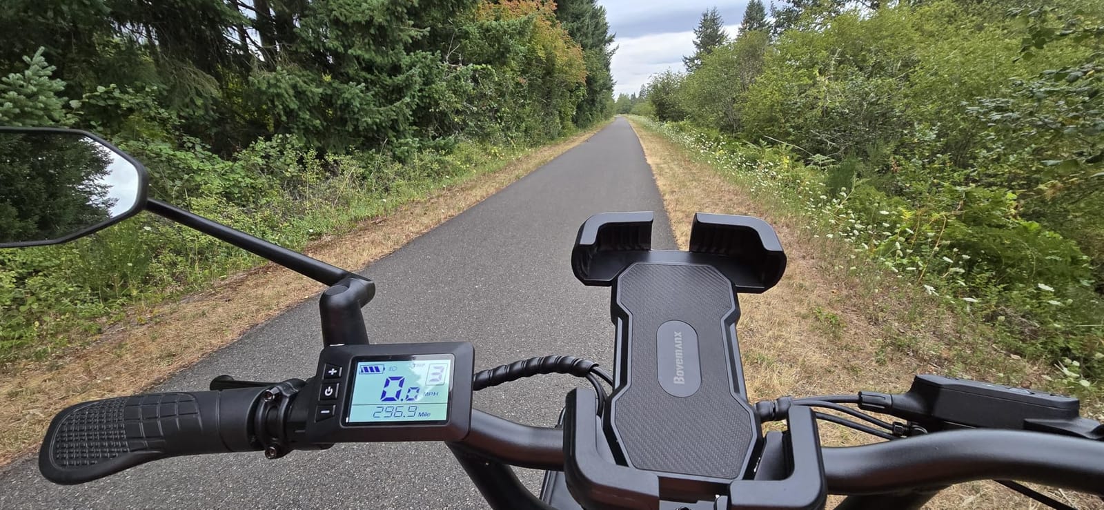 Bovemanx Motorcycle Phone Mount Holder, [150mph Wind Anti-Shake][7.2inch Big Phone Friendly] Bike Phone Holder, Motorcycle Handlebar Cell Phone Clamp, Compatible with iPhone 16 Pro Max, Black customer photo 2