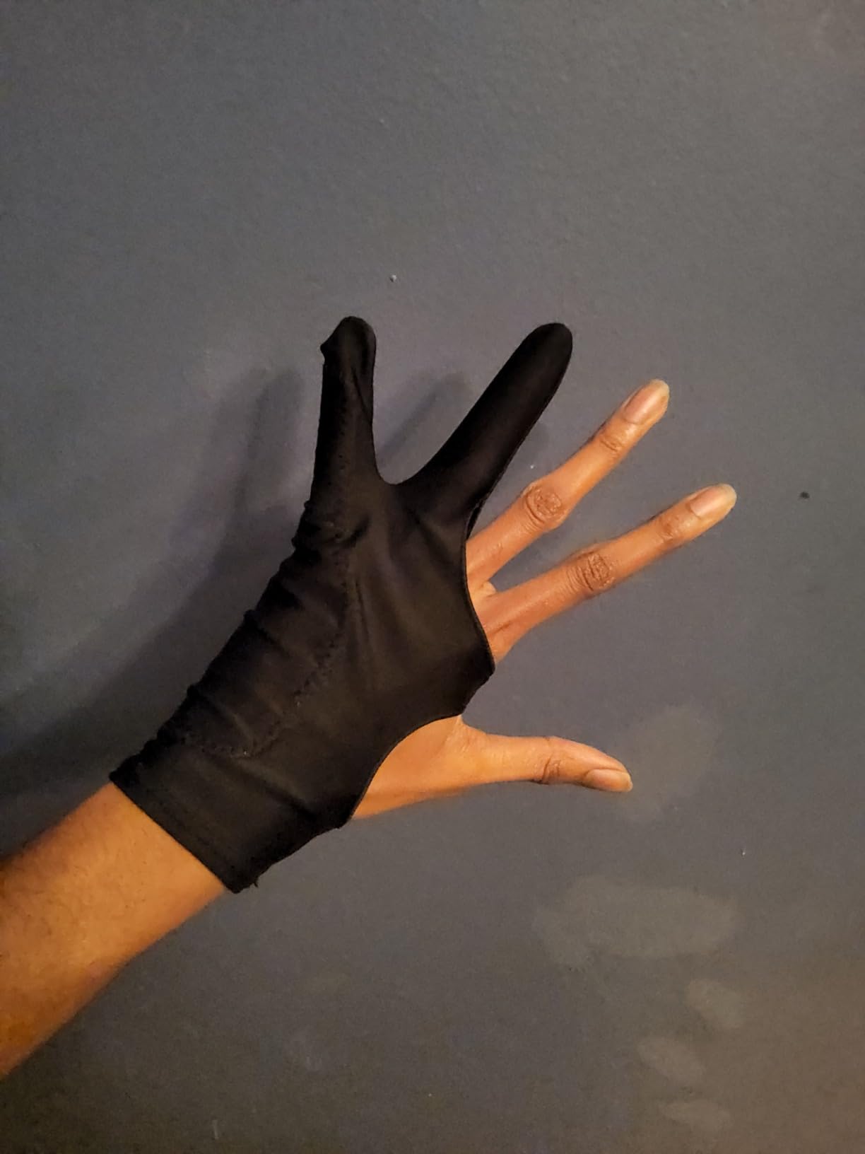 Drawing Glove, 3-Layer Palm Rejection Digital Art Glove for Graphic Tablet, Artist Gloves with Two Fingers for iPad, Paper Sketching, Smudge Guard (2 PCS, Small) customer photo 2