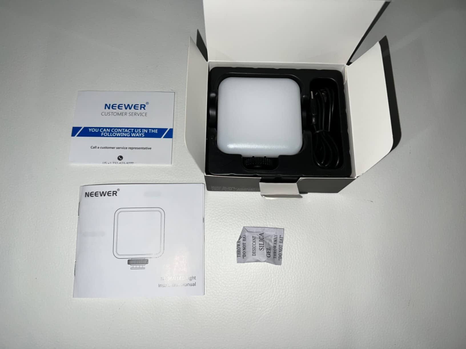 NEEWER LED Video Light, Portable Bi Color Lights for Cameras, NL-36AI customer photo 1