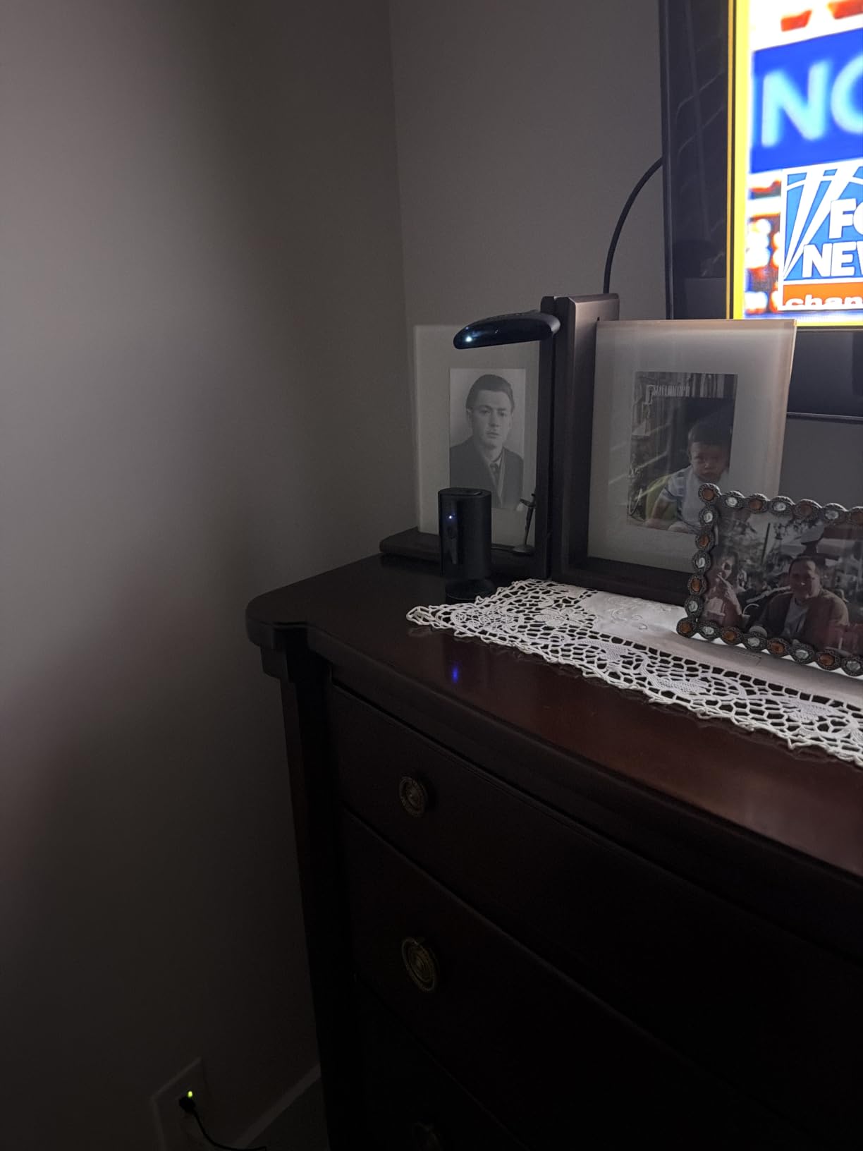 Ring Indoor Cam (newest model) — Home or business security in 1080p HD video, White customer photo 2