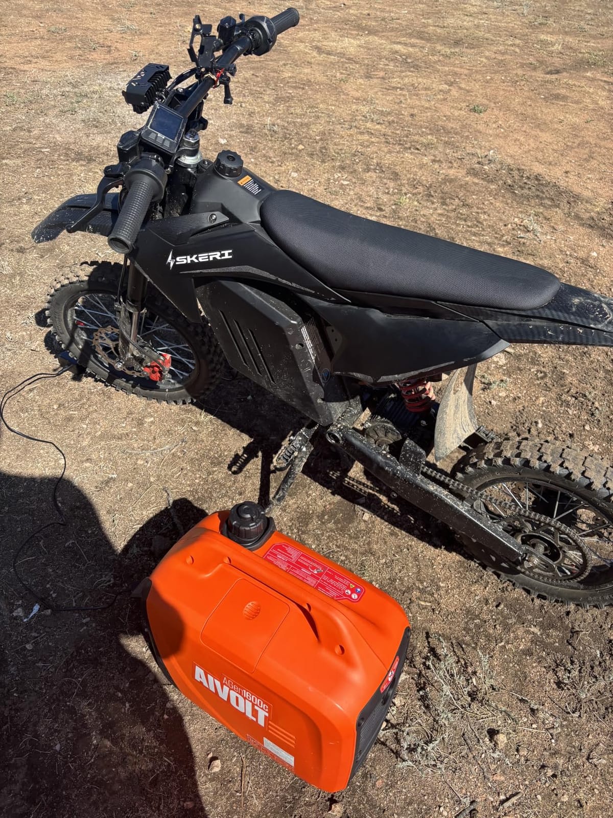 AIVOLT 1600W Super Quiet Inverter Generator 28lbs Portable for Camping customer photo 2