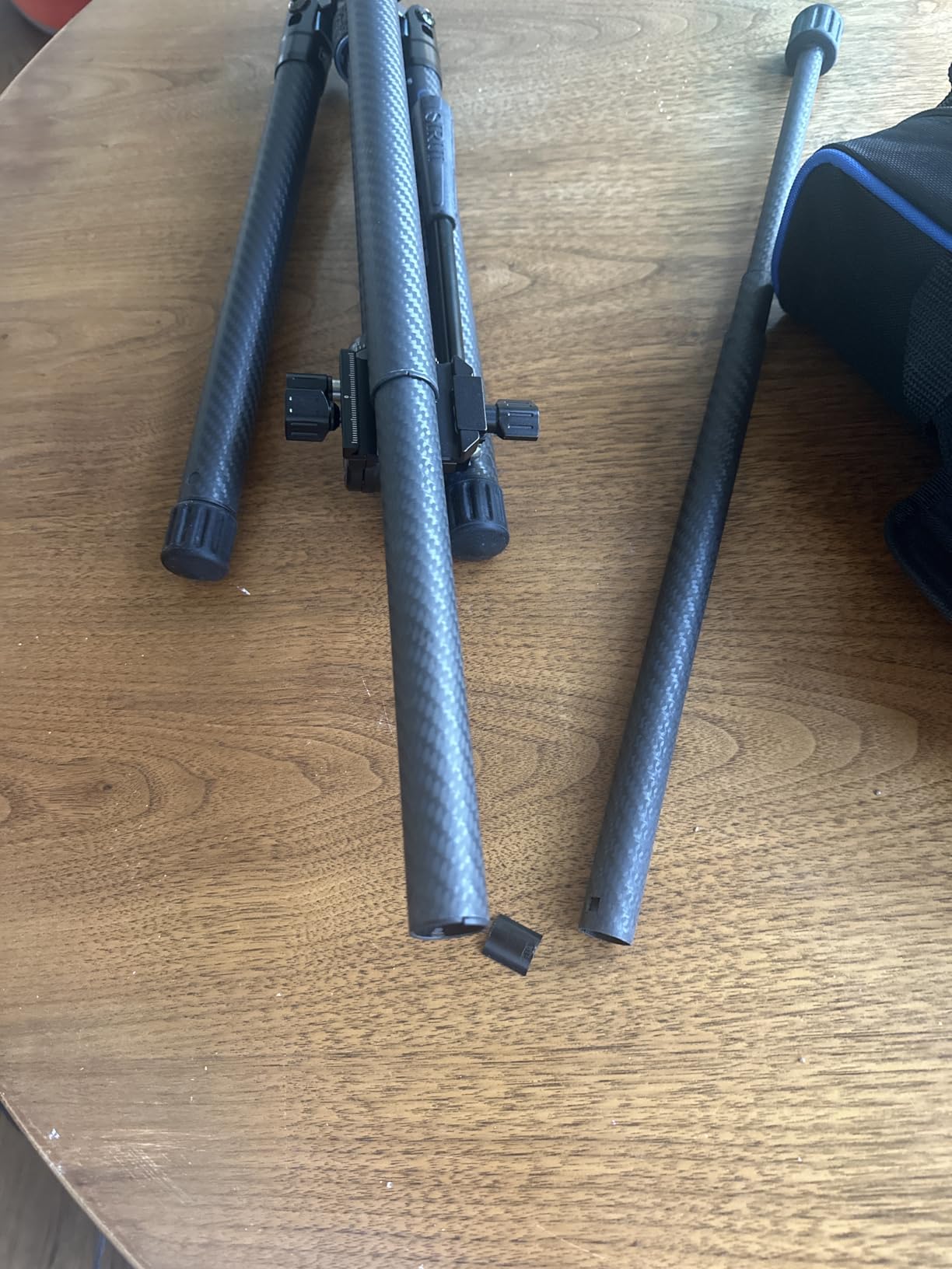 Carbon Fiber Tripod Lightweight 2lbs with Panoramic Fluid Head, 59.8