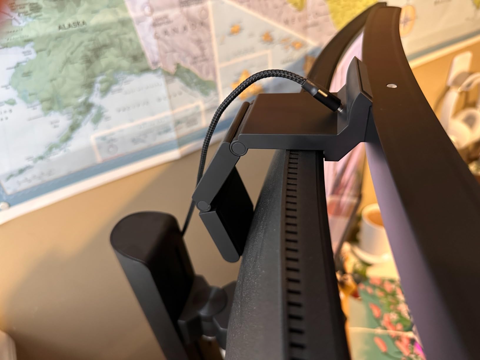 ONWAY Curved Monitor Light Bar with Wireless Remote,Monitor Auto-Dimming and Camera Base,Applicable to All Screens. No Screen Glare,for Home Office customer photo 2