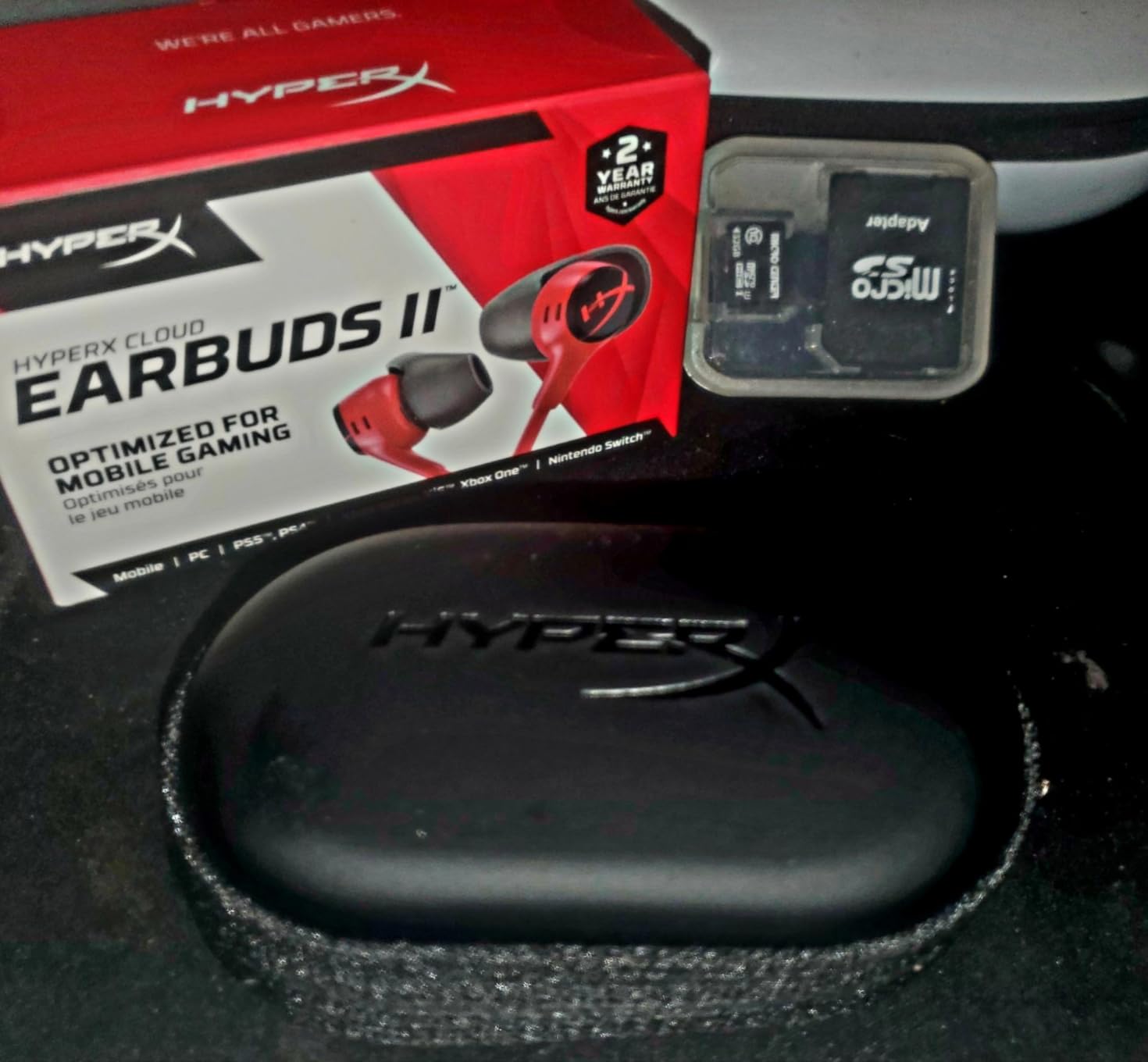 HyperX Cloud Earbuds II – 14mm Drivers, Four Eartips, Hard-Shell Carrying Case, Low-Profile 90° Plug, 3.5mm Plug, Built-in Microphone, Multi-Function Button, PC, Mobile, Nintendo Switch – Red customer photo 2