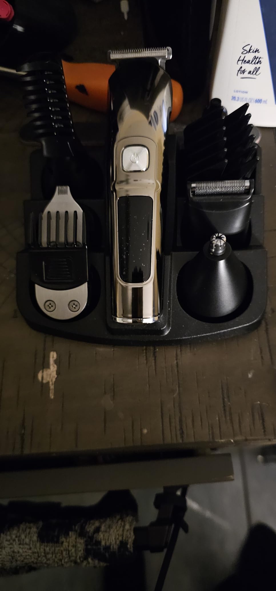 Ufree Beard Trimmer, IPX7 Waterproof Electric Razor Shavers, Gifts for Men customer photo 1